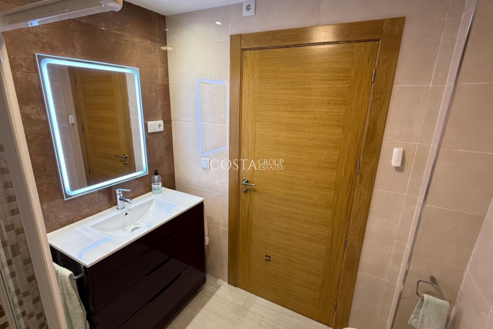 Herverkoop - Apartments -
Torrevieja - Torrevieja Centro