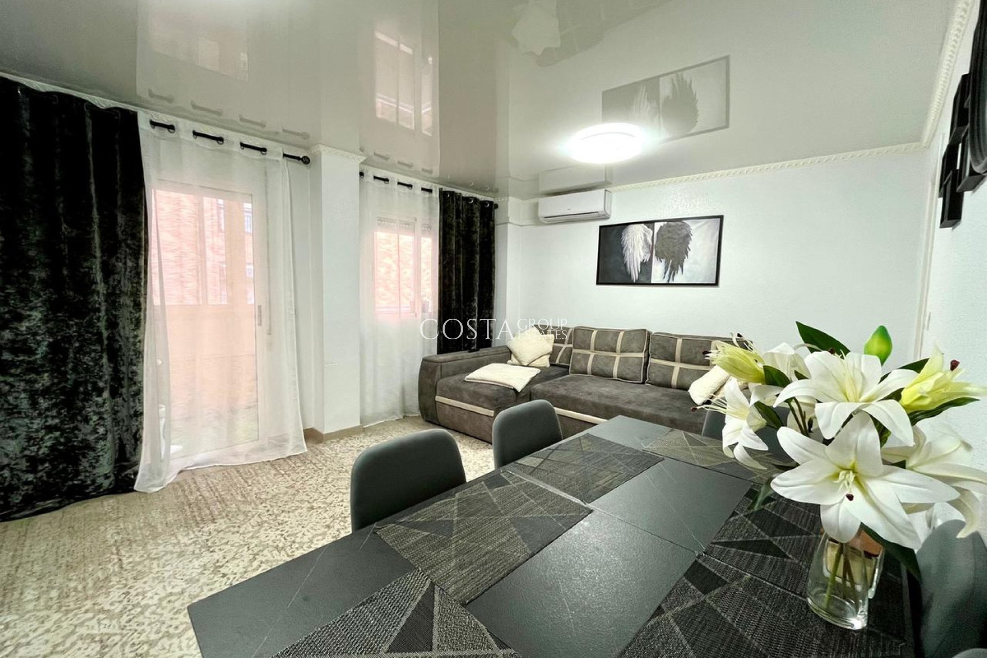 Herverkoop - Apartments -
Torrevieja - Torrevieja Centro