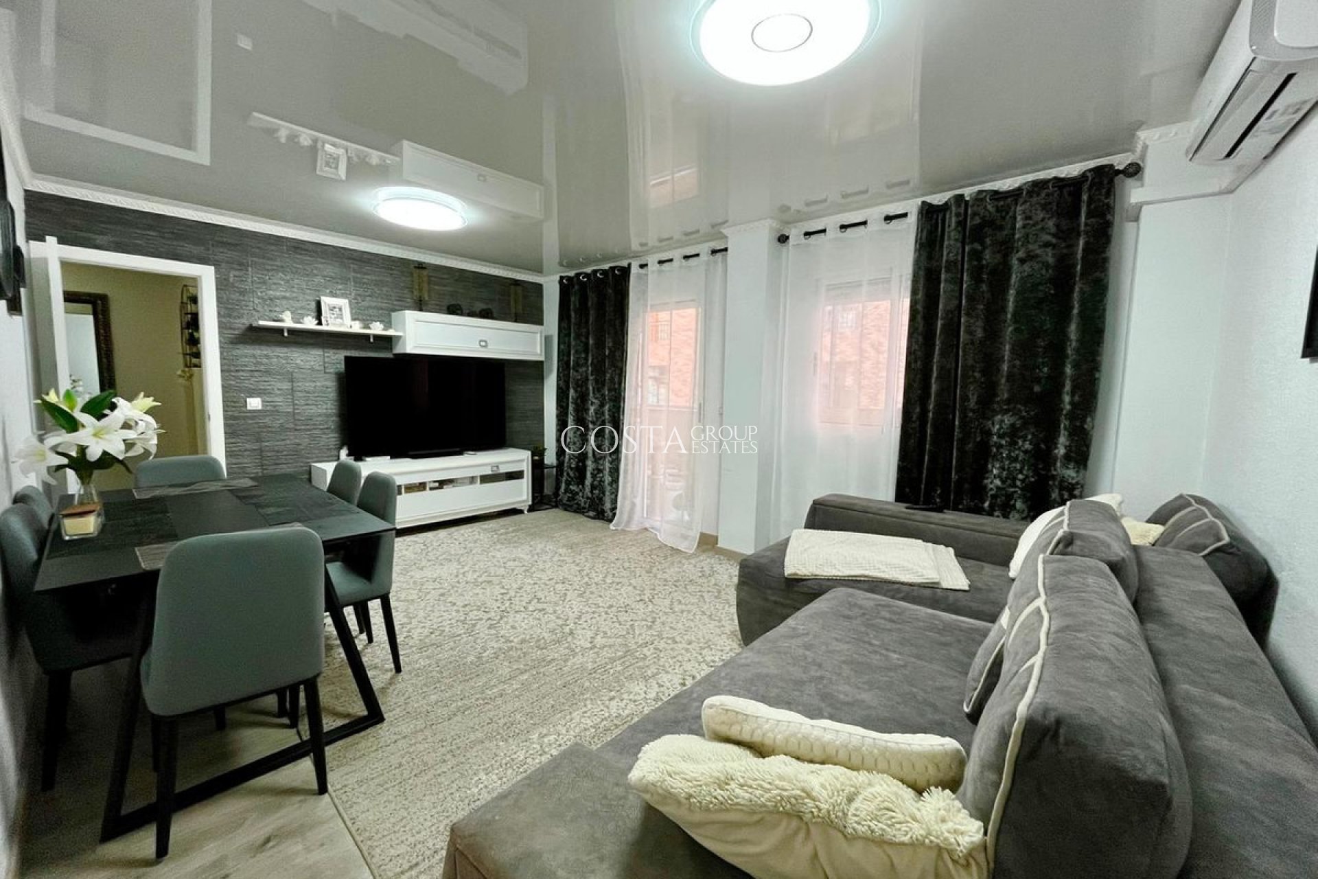 Herverkoop - Apartments -
Torrevieja - Torrevieja Centro