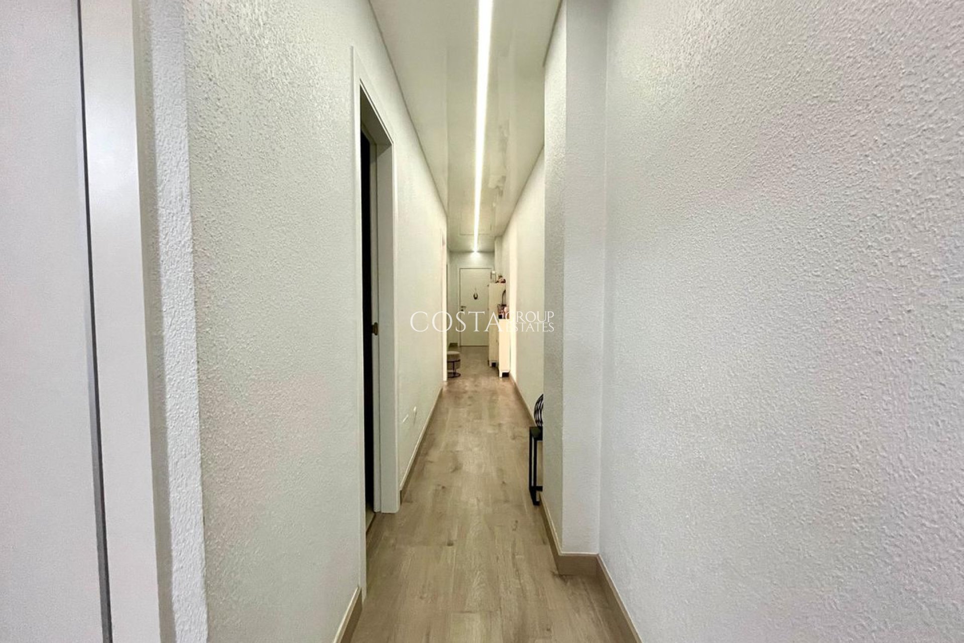 Herverkoop - Apartments -
Torrevieja - Torrevieja Centro