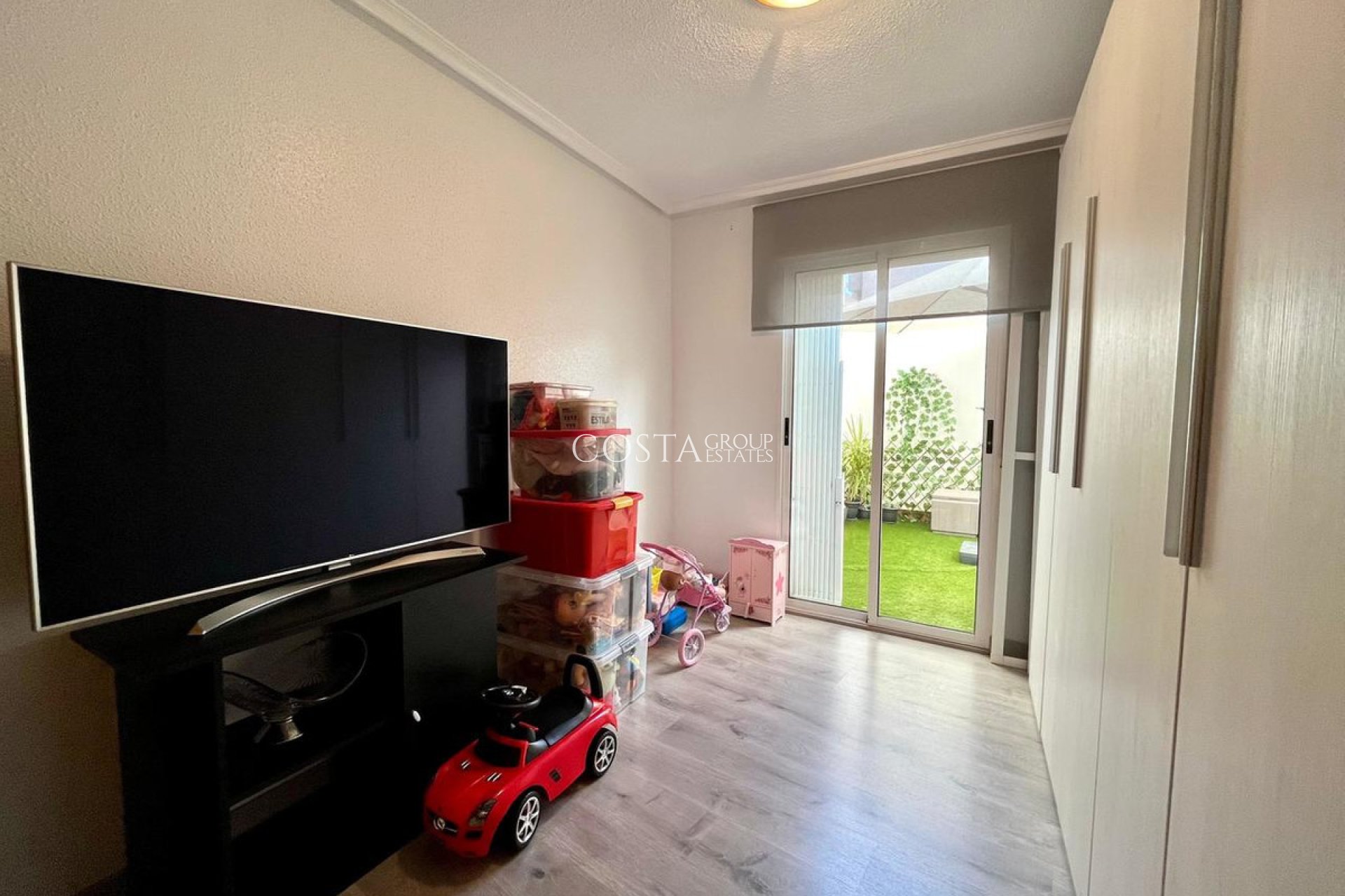 Herverkoop - Apartments -
Torrevieja - Torrevieja Centro