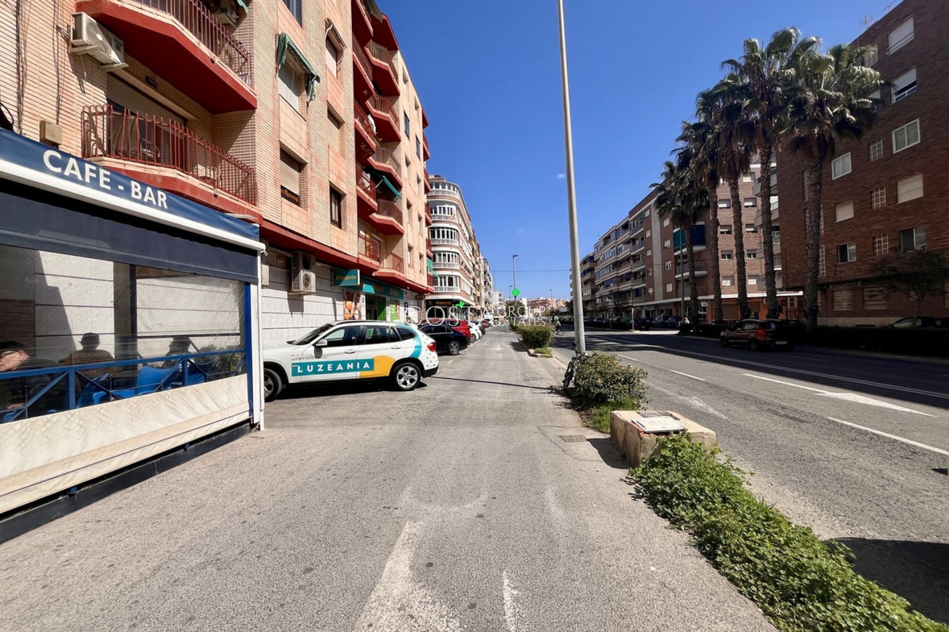 Herverkoop - Apartments -
Torrevieja - Torrevieja Centro