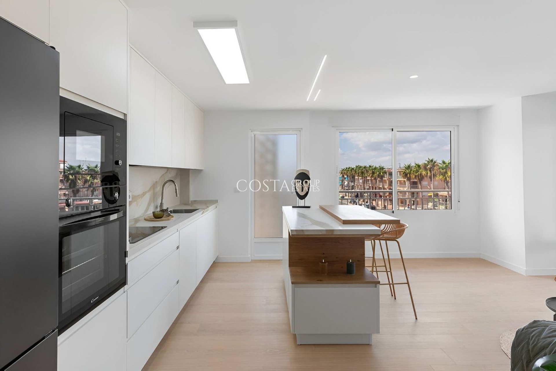 Herverkoop - Apartments -
Torrevieja - Torrevieja Centro