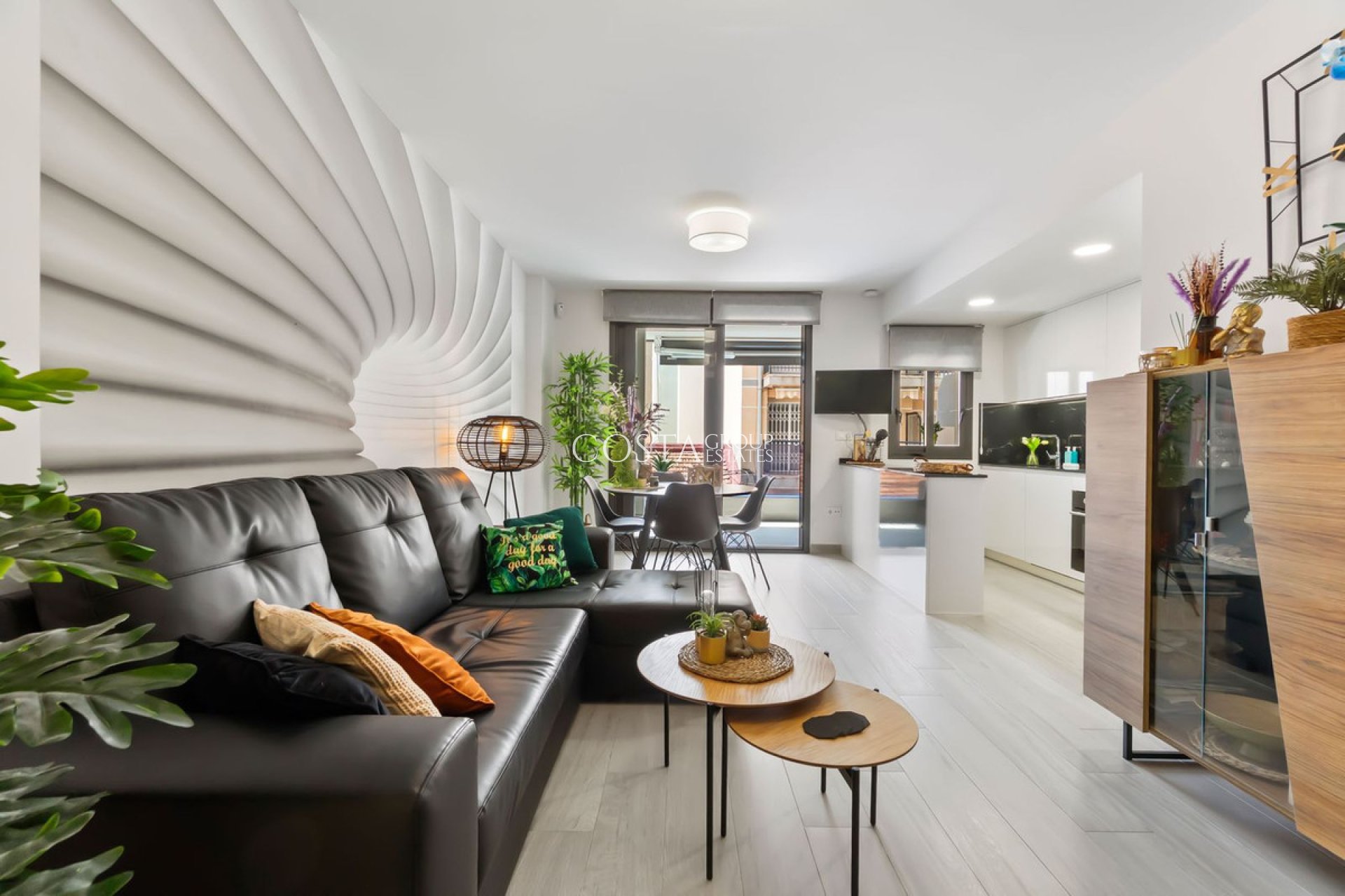 Herverkoop - Apartments -
Torrevieja - Torrevieja Centro