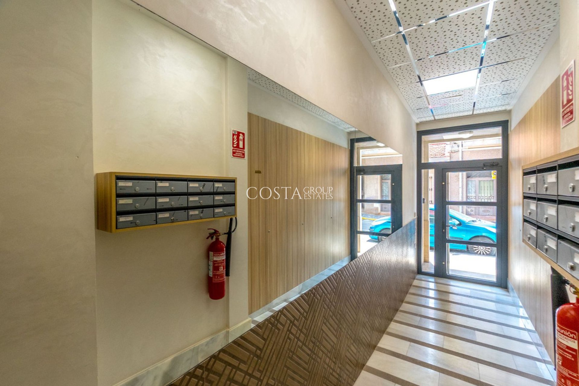 Herverkoop - Apartments -
Torrevieja - Torrevieja Centro