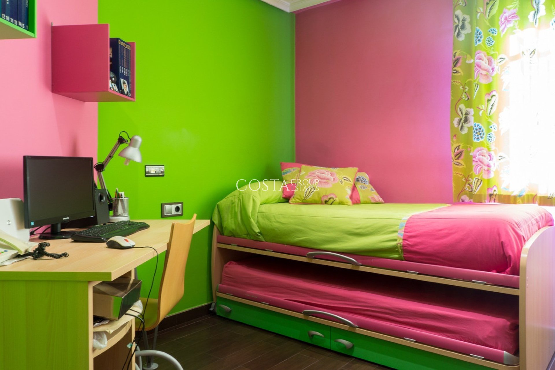 Herverkoop - Apartments -
Torrevieja - Torrevieja Centro