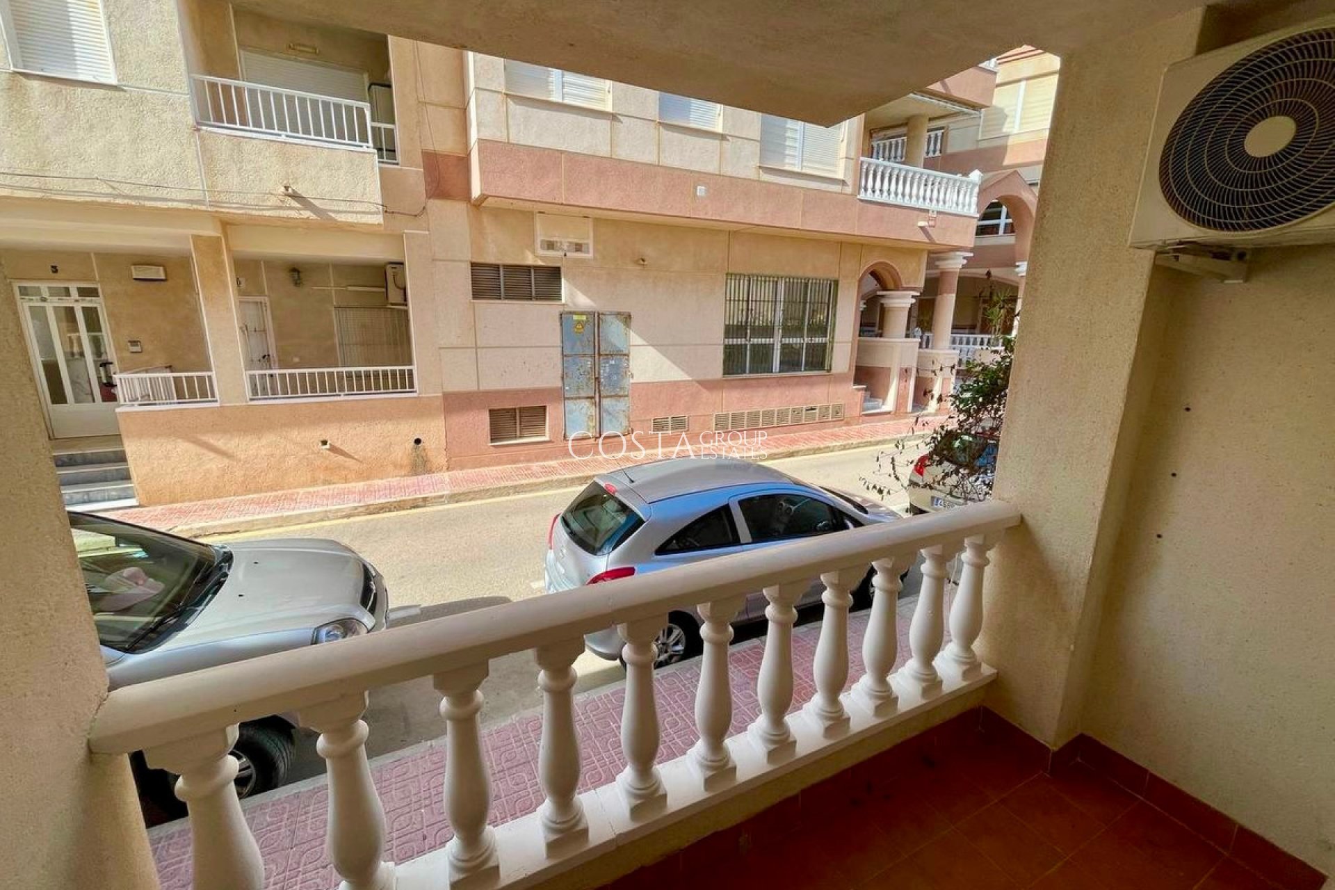 Herverkoop - Apartments -
Torrevieja - Torrevieja Centro