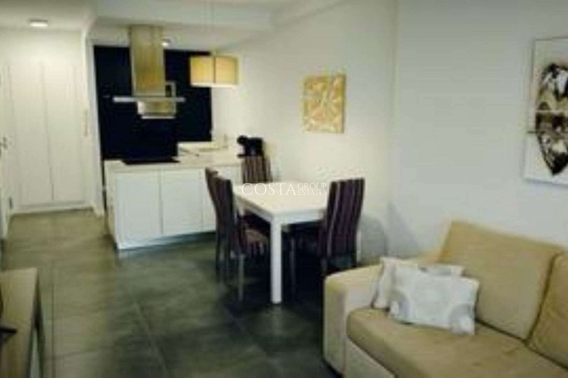 Herverkoop - Apartments -
Torrevieja - Torrevieja Centro