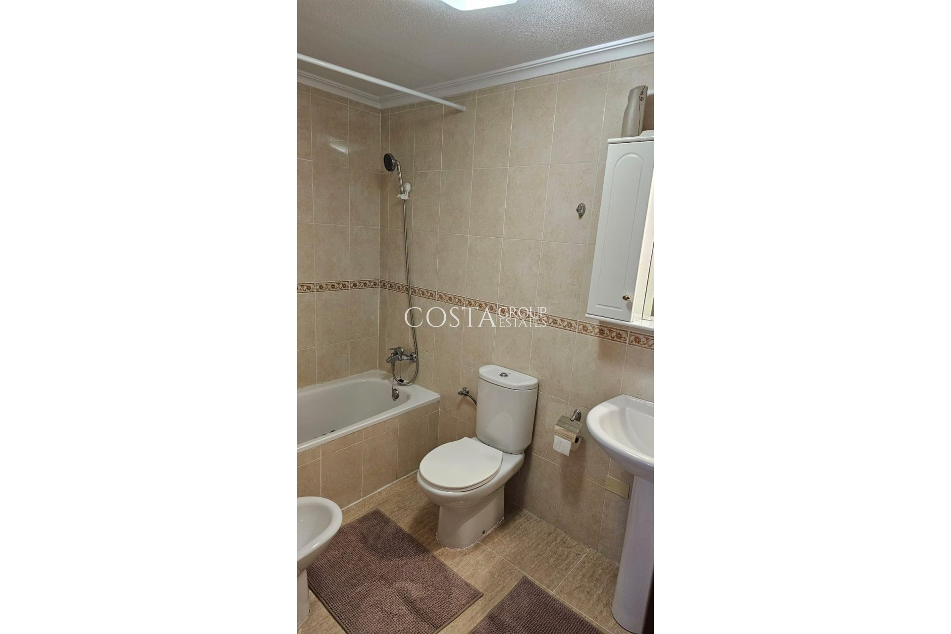 Herverkoop - Apartments -
Torrevieja - Torrevieja Centro