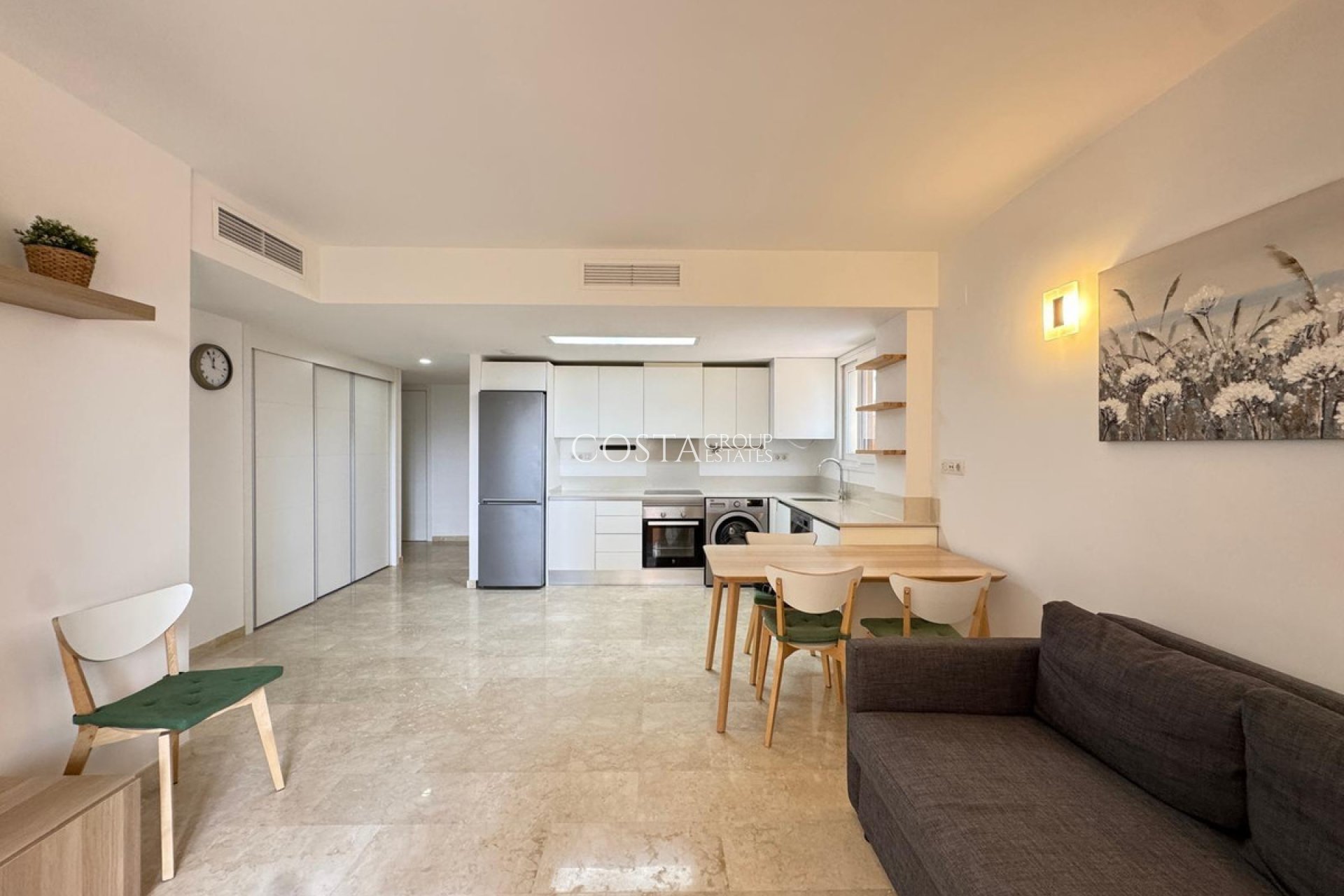 Herverkoop - Apartments -
Torrevieja - Torrevieja Centro