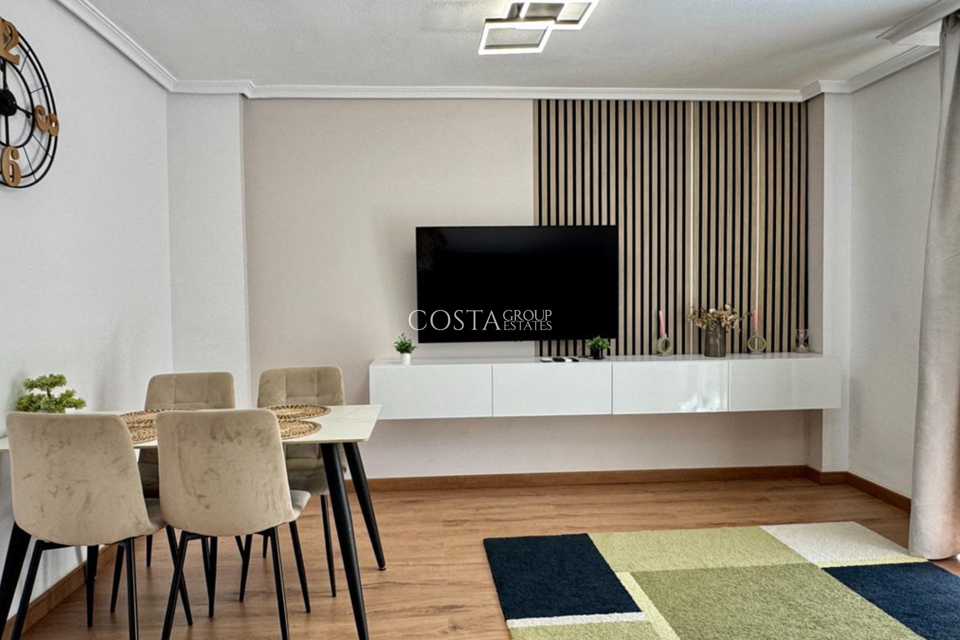 Herverkoop - Apartments -
Torrevieja - Torrevieja Centro