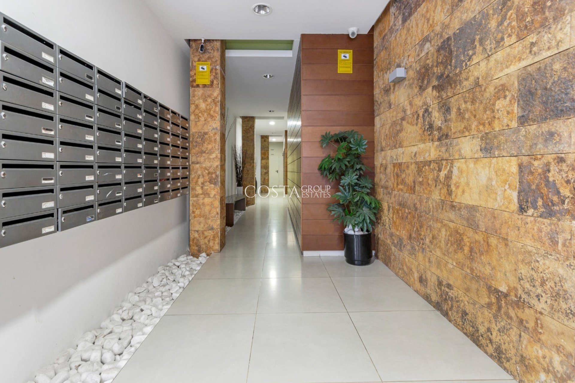 Herverkoop - Apartments -
Torrevieja - Torrevieja Centro