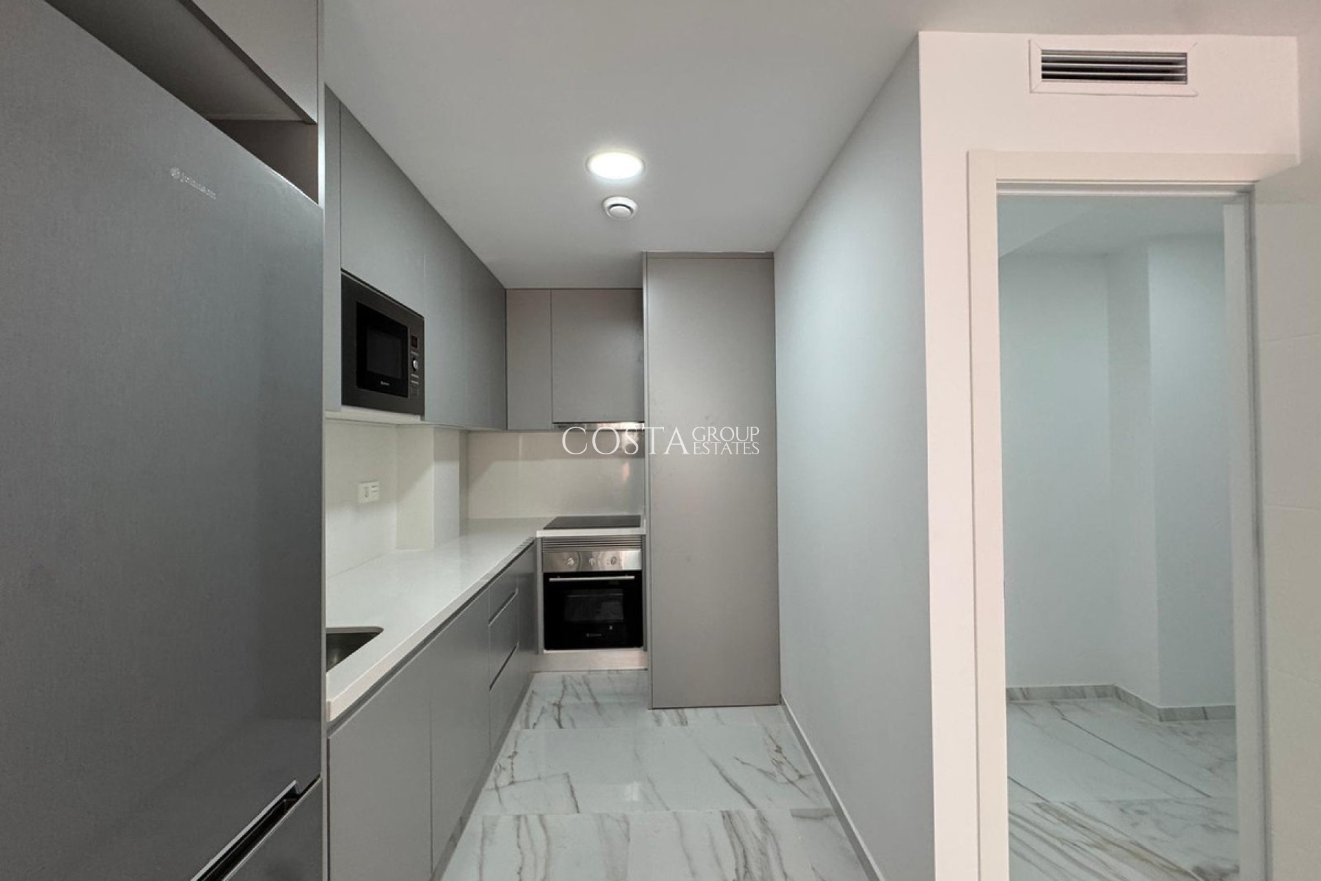 Herverkoop - Apartments -
Torrevieja - Torrevieja Centro