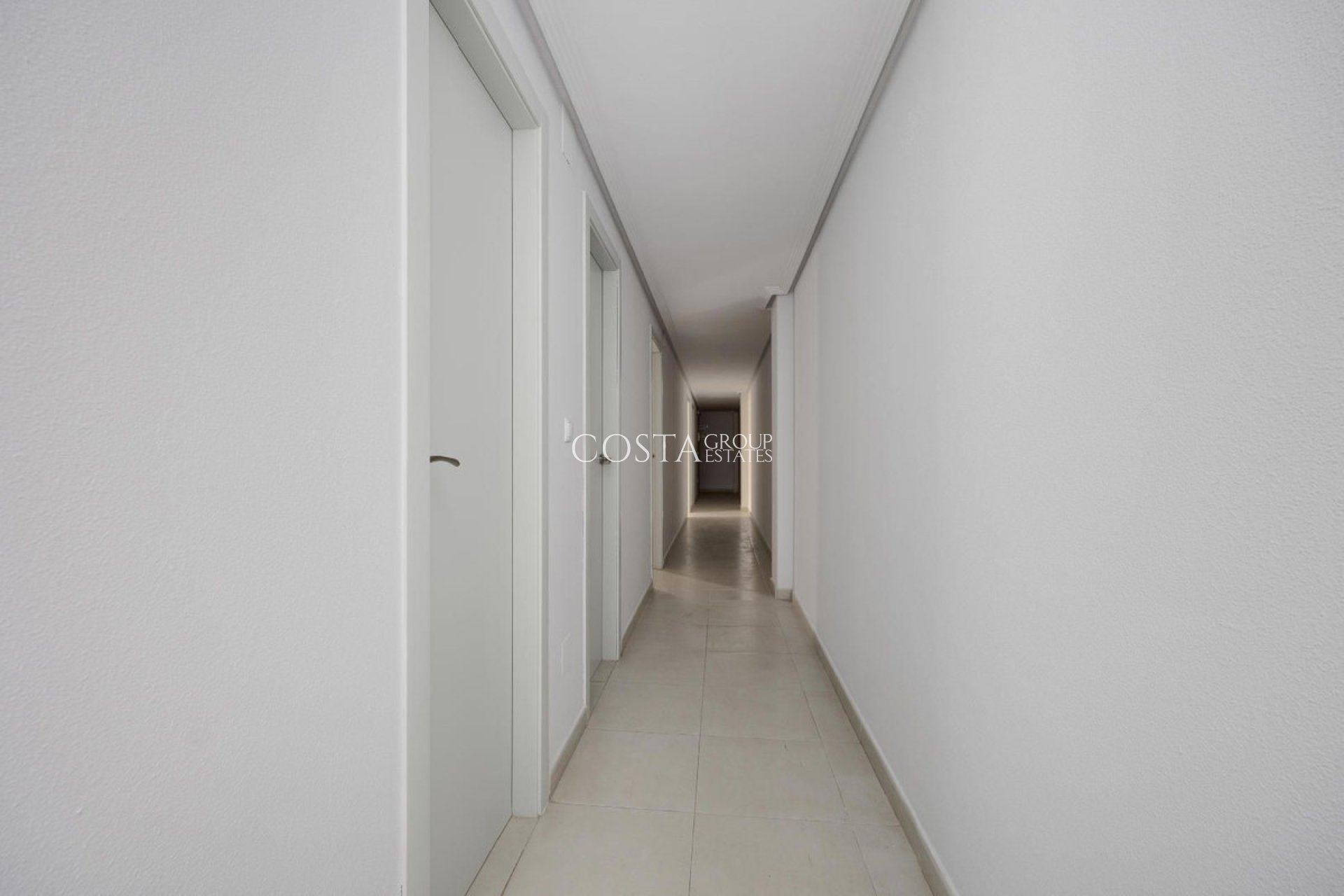 Herverkoop - Apartments -
Torrevieja - Torrevieja Centro