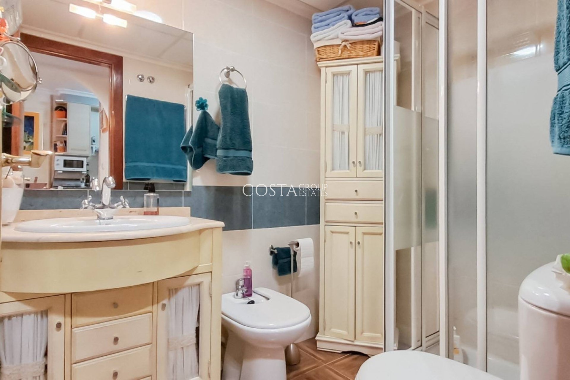 Herverkoop - Apartments -
Torrevieja - Torrevieja Centro