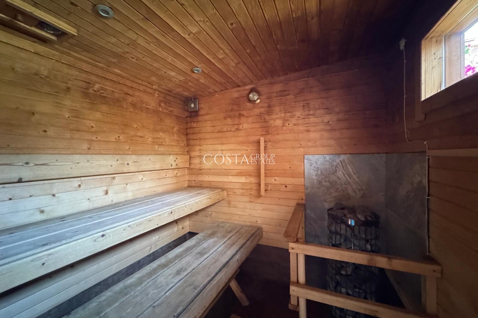 Herverkoop - Apartments -
Torrevieja - Torrevieja Centro