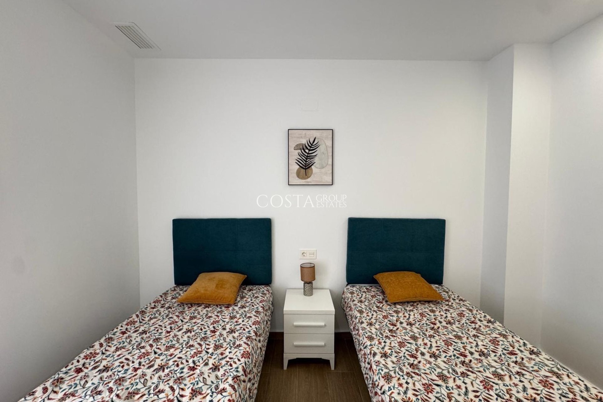 Herverkoop - Apartments -
Torrevieja - Torrevieja Centro