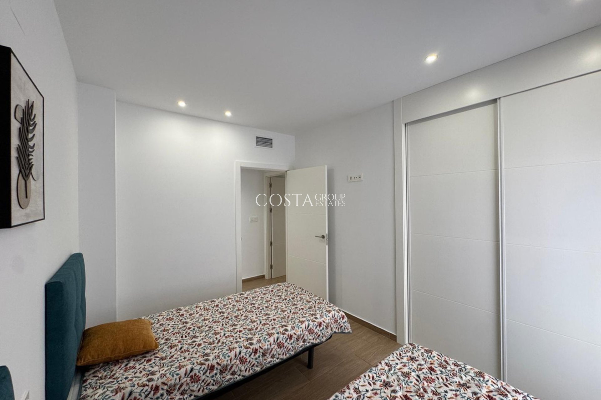 Herverkoop - Apartments -
Torrevieja - Torrevieja Centro