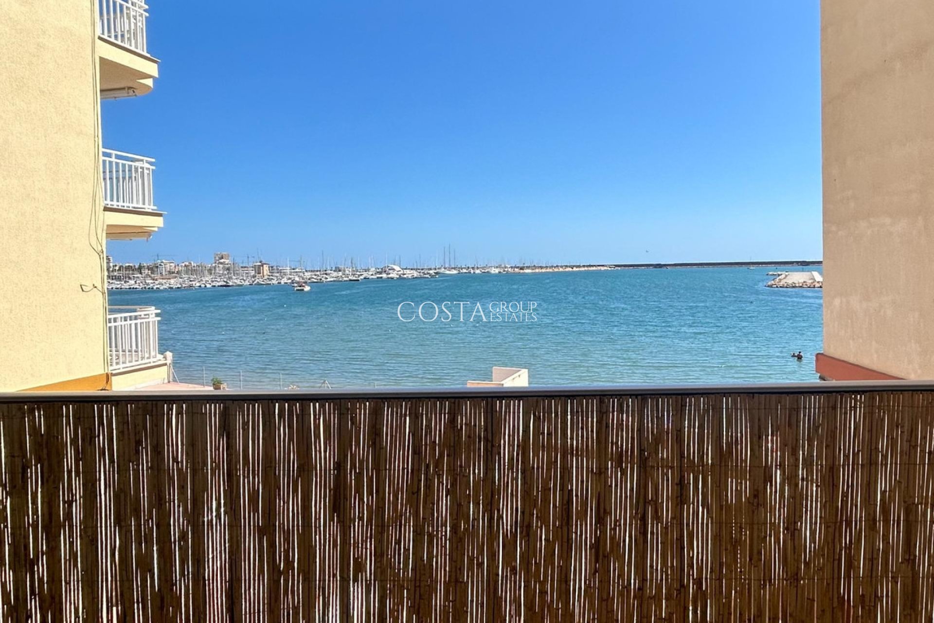 Herverkoop - Apartments -
Torrevieja - Torrevieja Centro