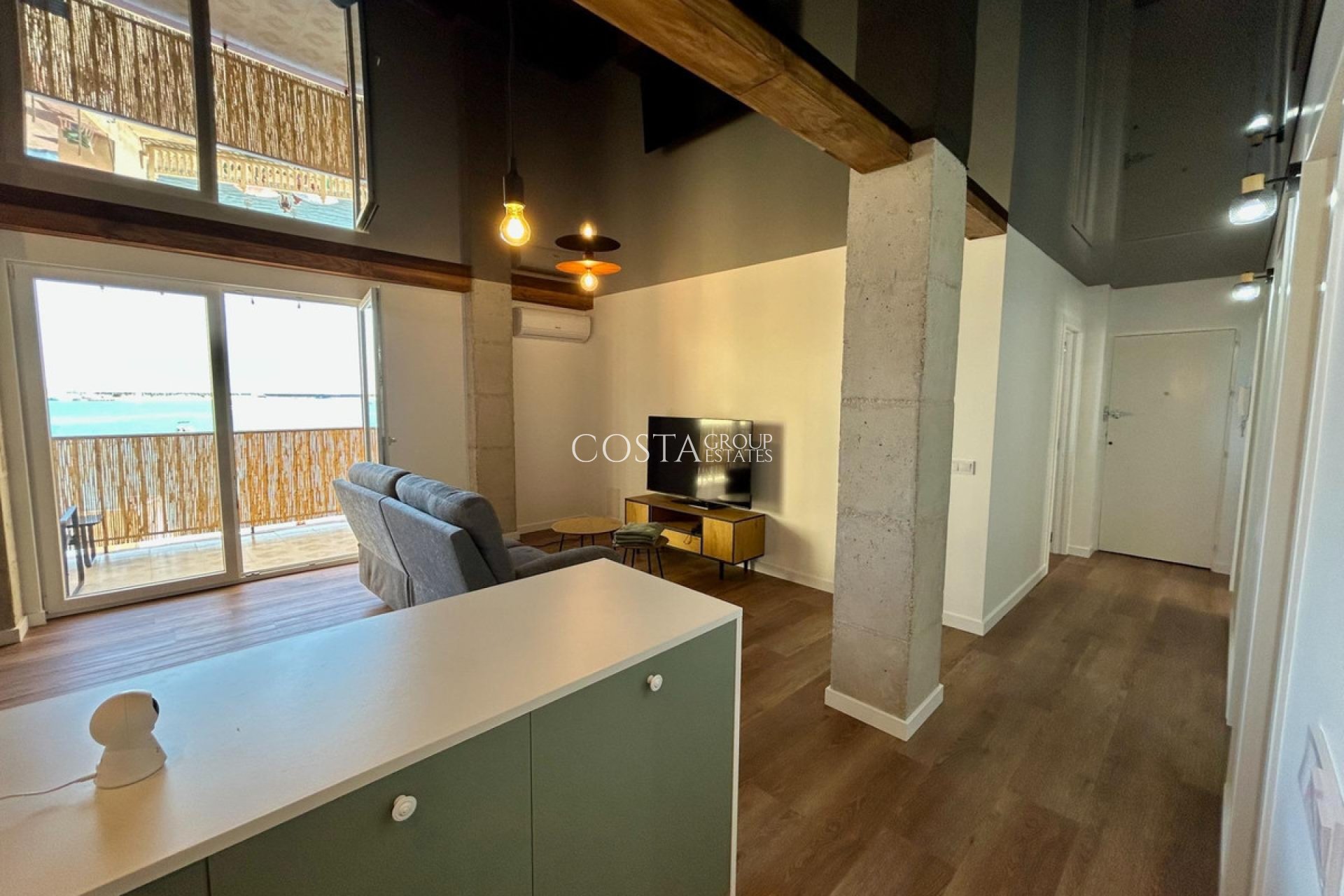 Herverkoop - Apartments -
Torrevieja - Torrevieja Centro