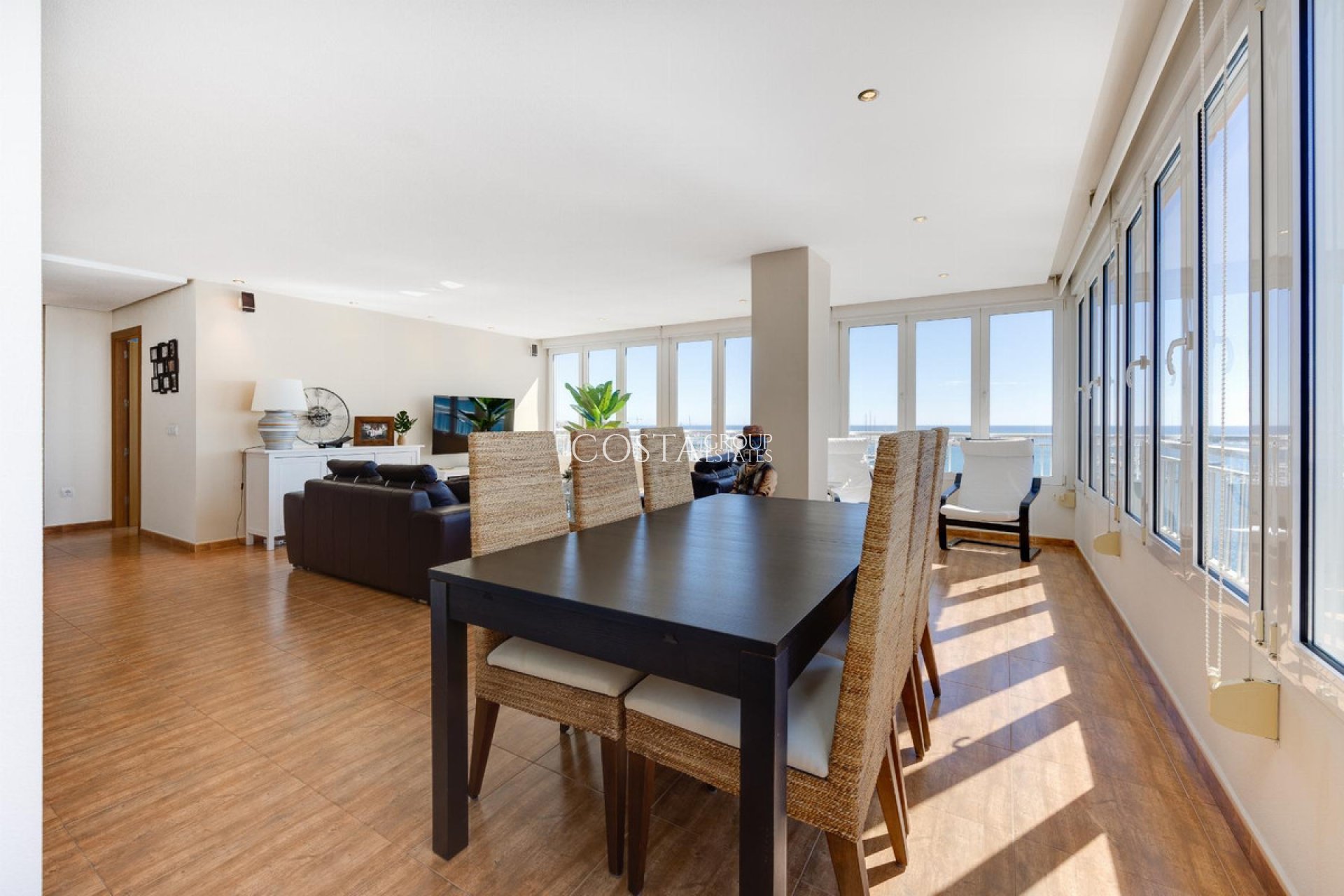 Herverkoop - Apartments -
Torrevieja - Torrevieja Centro