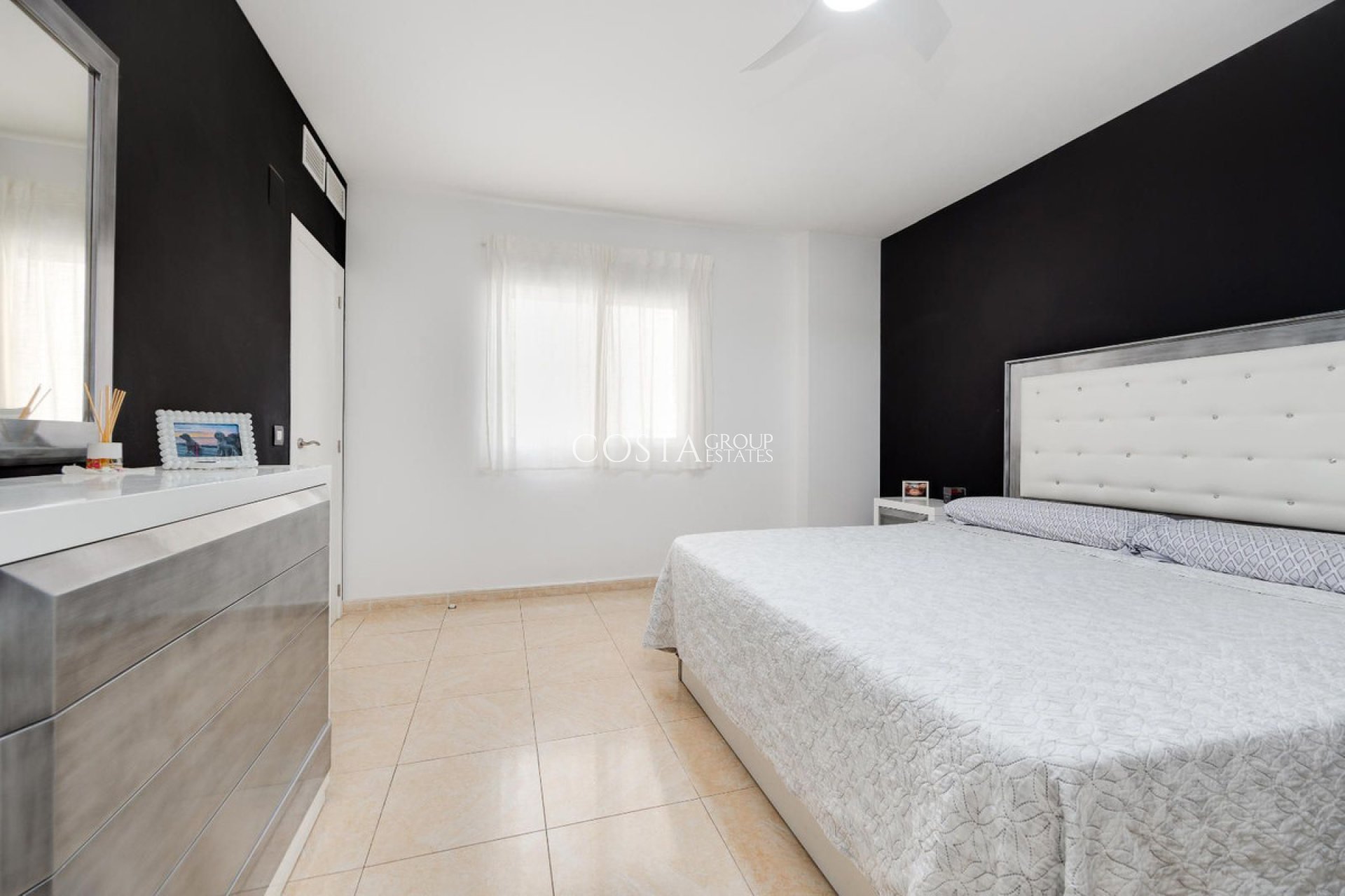 Herverkoop - Apartments -
Torrevieja - Torrevieja Centro