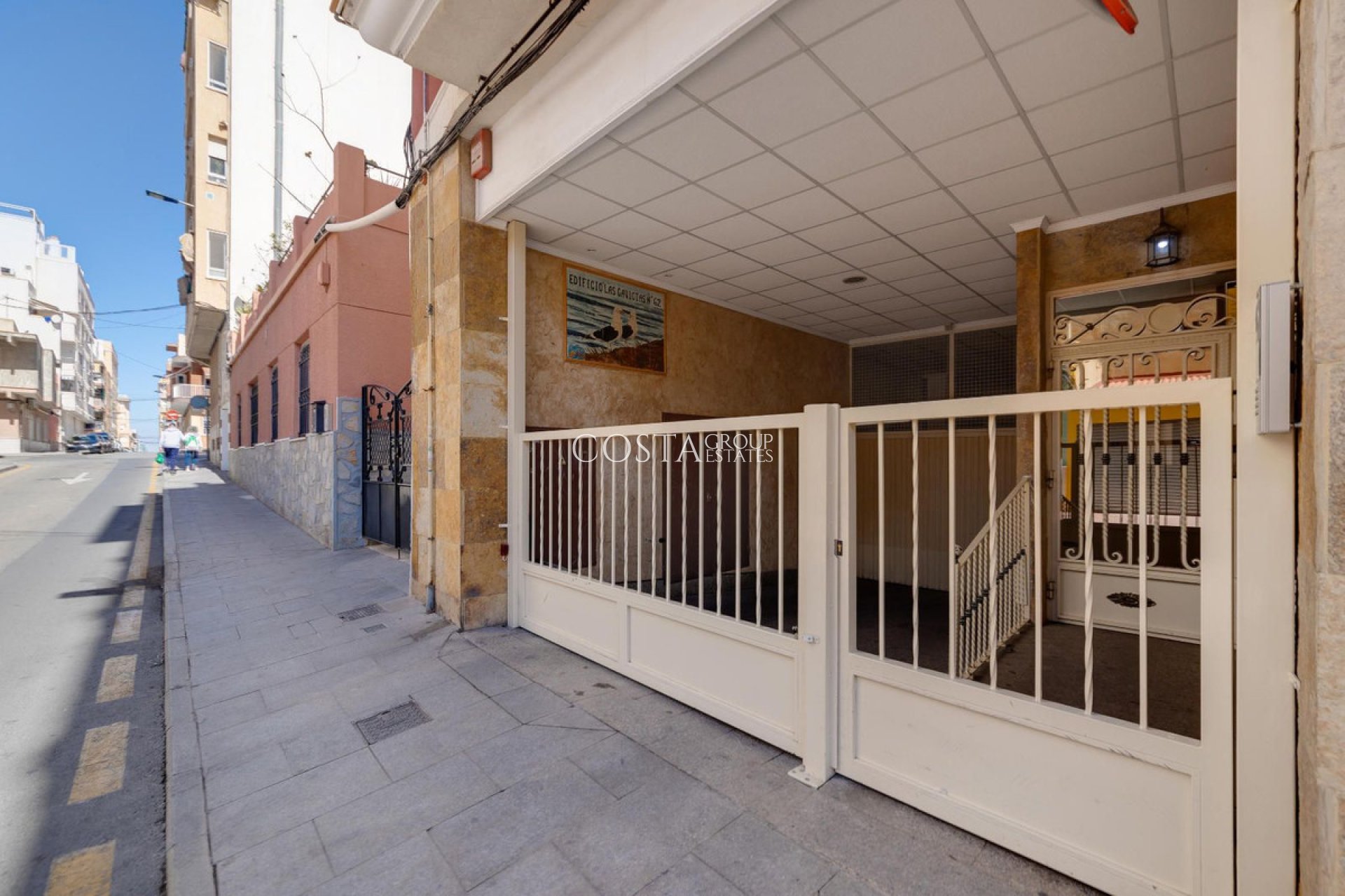 Herverkoop - Apartments -
Torrevieja - Torrevieja Centro