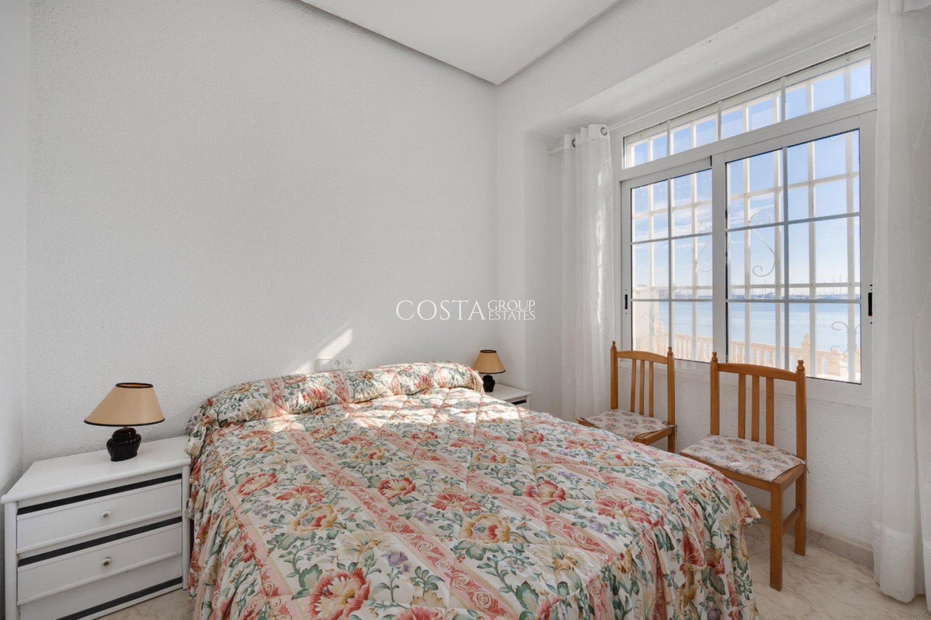 Herverkoop - Apartments -
Torrevieja - Torrevieja Centro