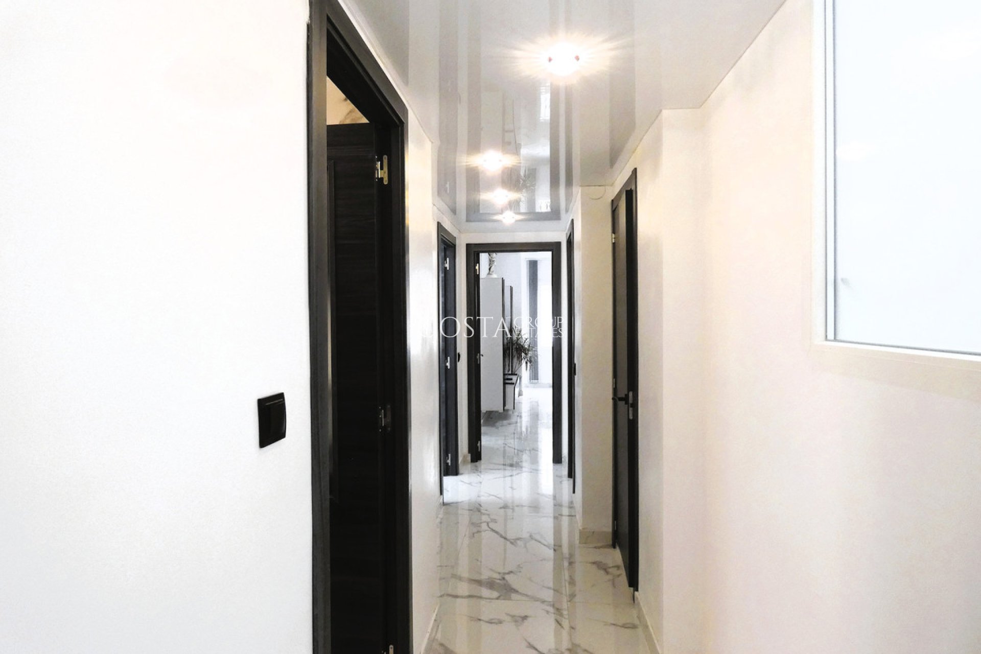 Herverkoop - Apartments -
Torrevieja - Torrevieja Centro