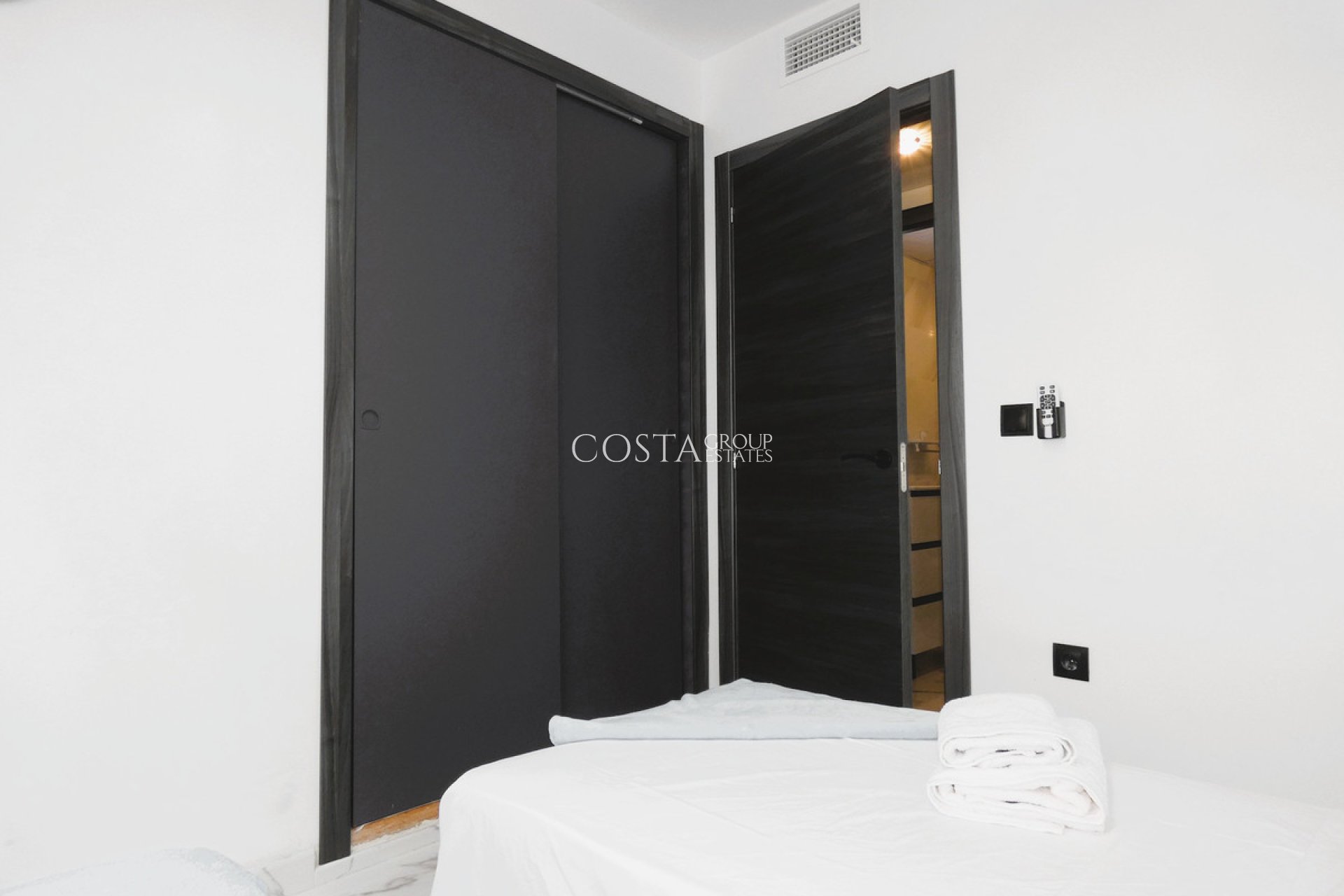 Herverkoop - Apartments -
Torrevieja - Torrevieja Centro