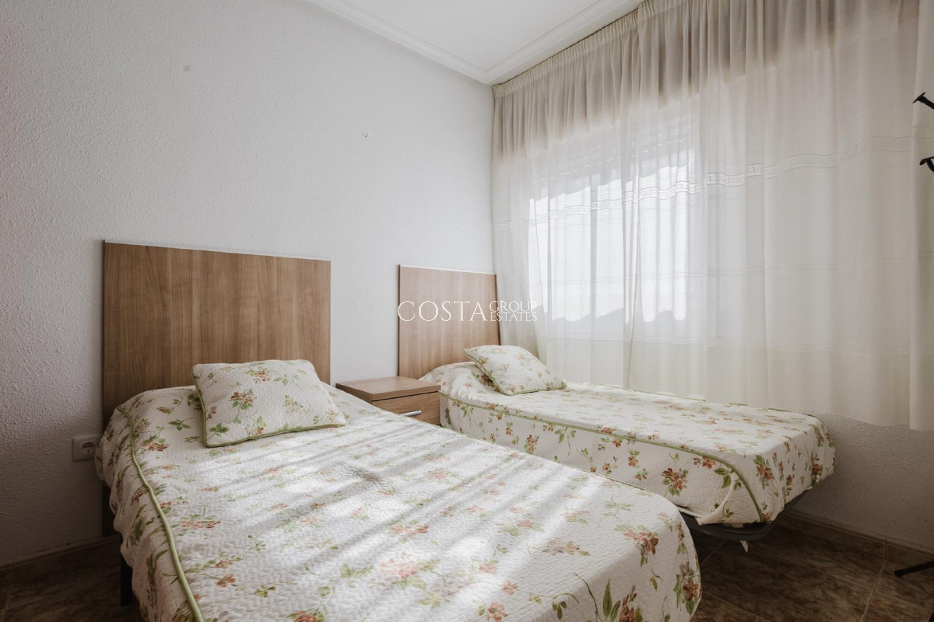 Herverkoop - Apartments -
Torrevieja - Torrevieja Centro