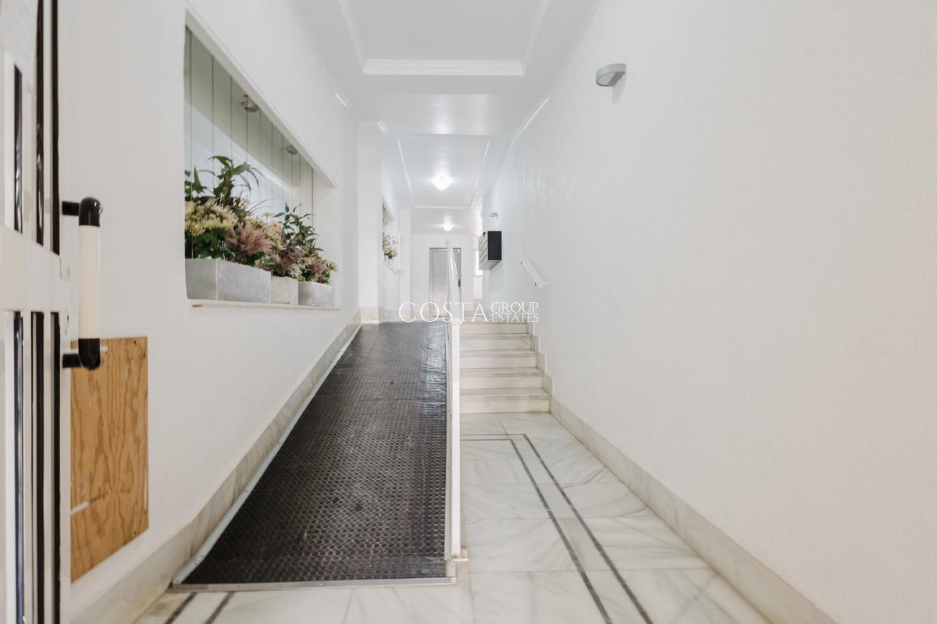 Herverkoop - Apartments -
Torrevieja - Torrevieja Centro