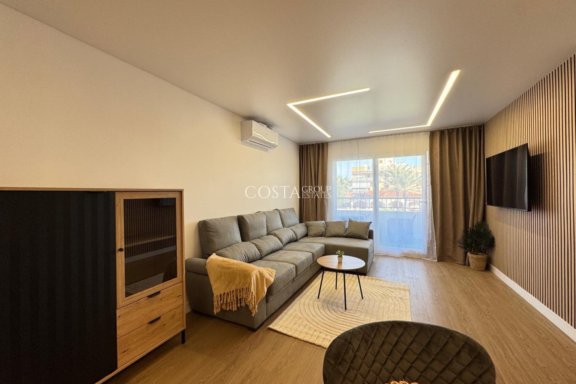 Herverkoop - Apartments -
Torrevieja - Torrevieja Centro