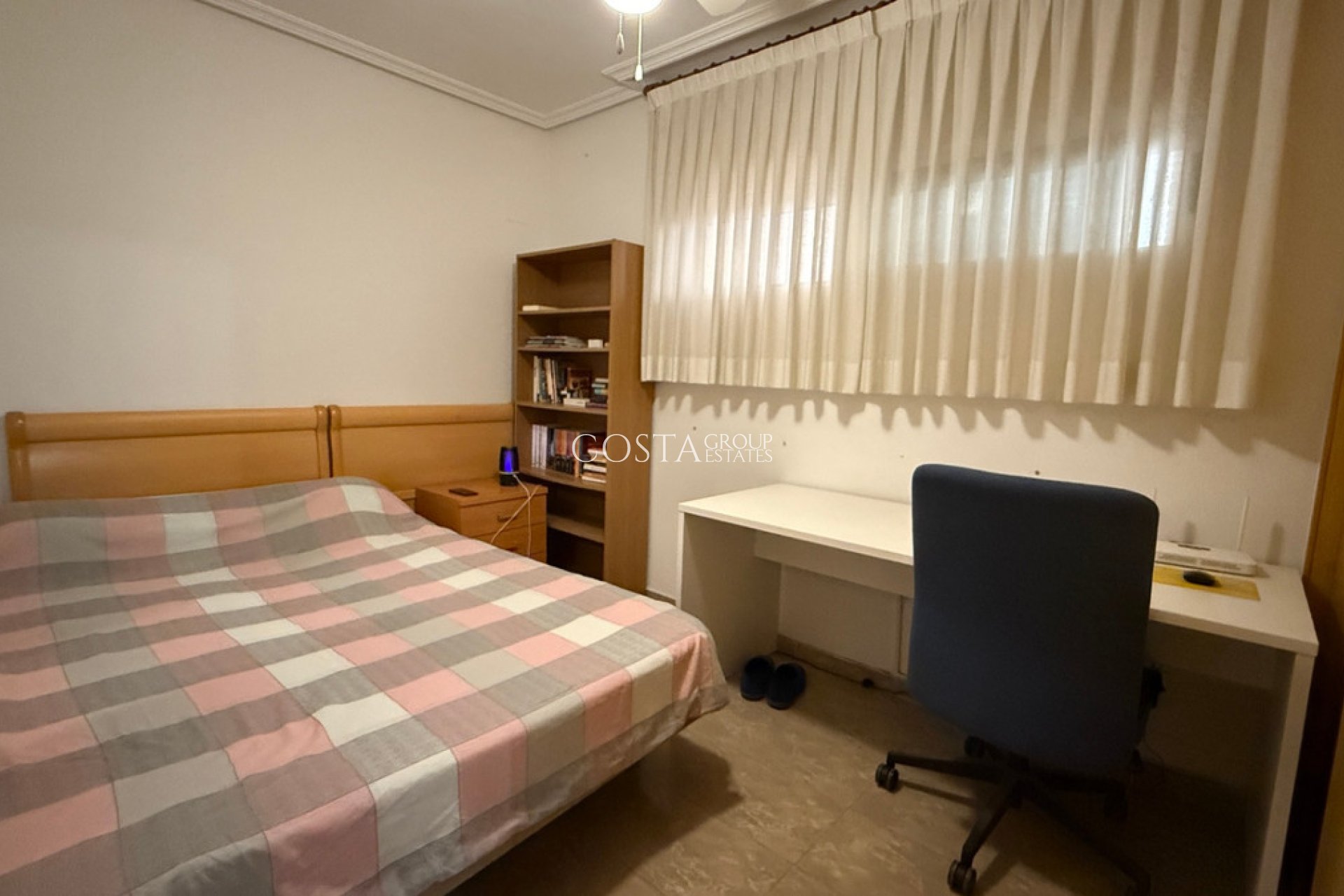 Herverkoop - Apartments -
Torrevieja - Torrevieja Centro