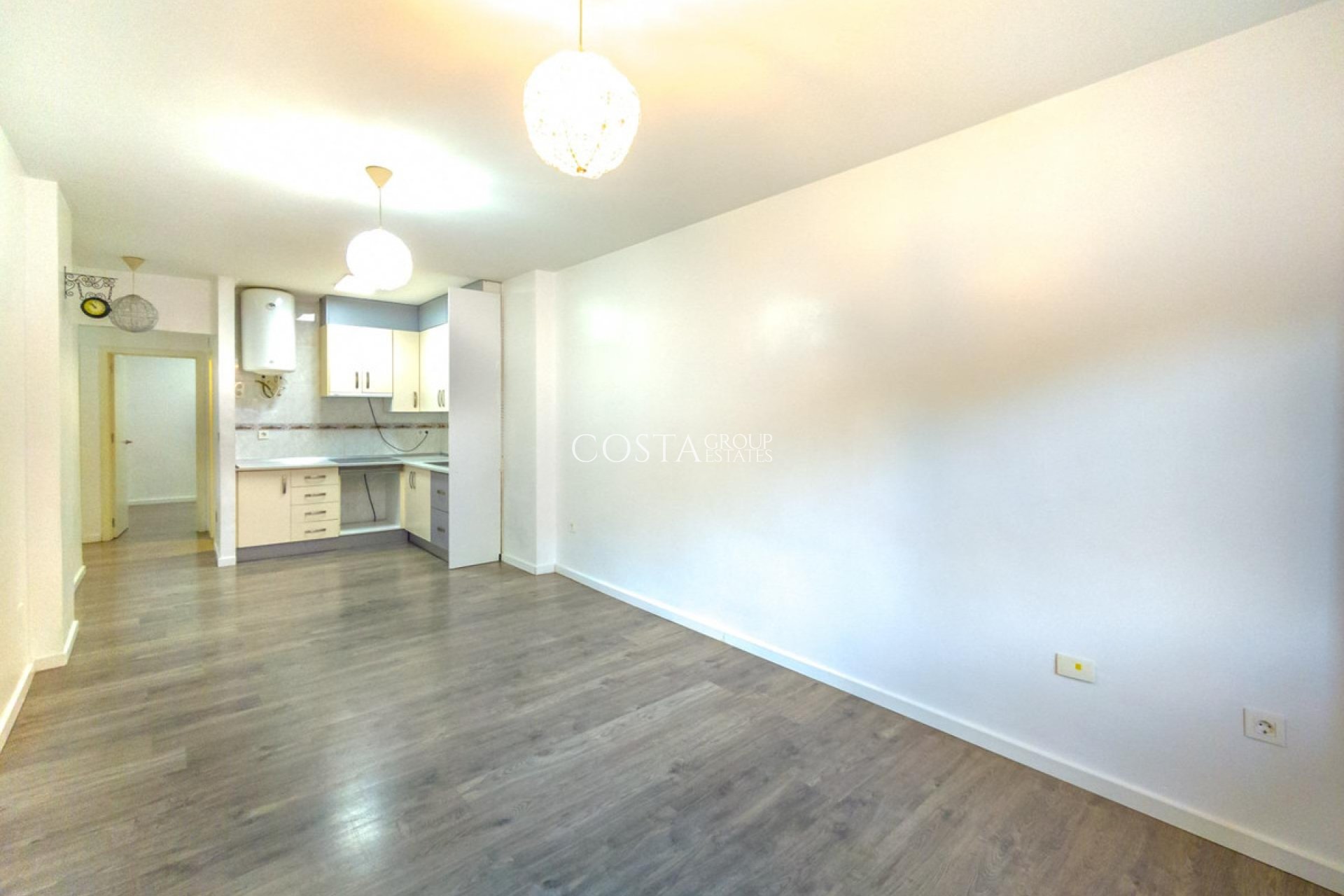 Herverkoop - Apartments -
Torrevieja - Torrevieja Centro