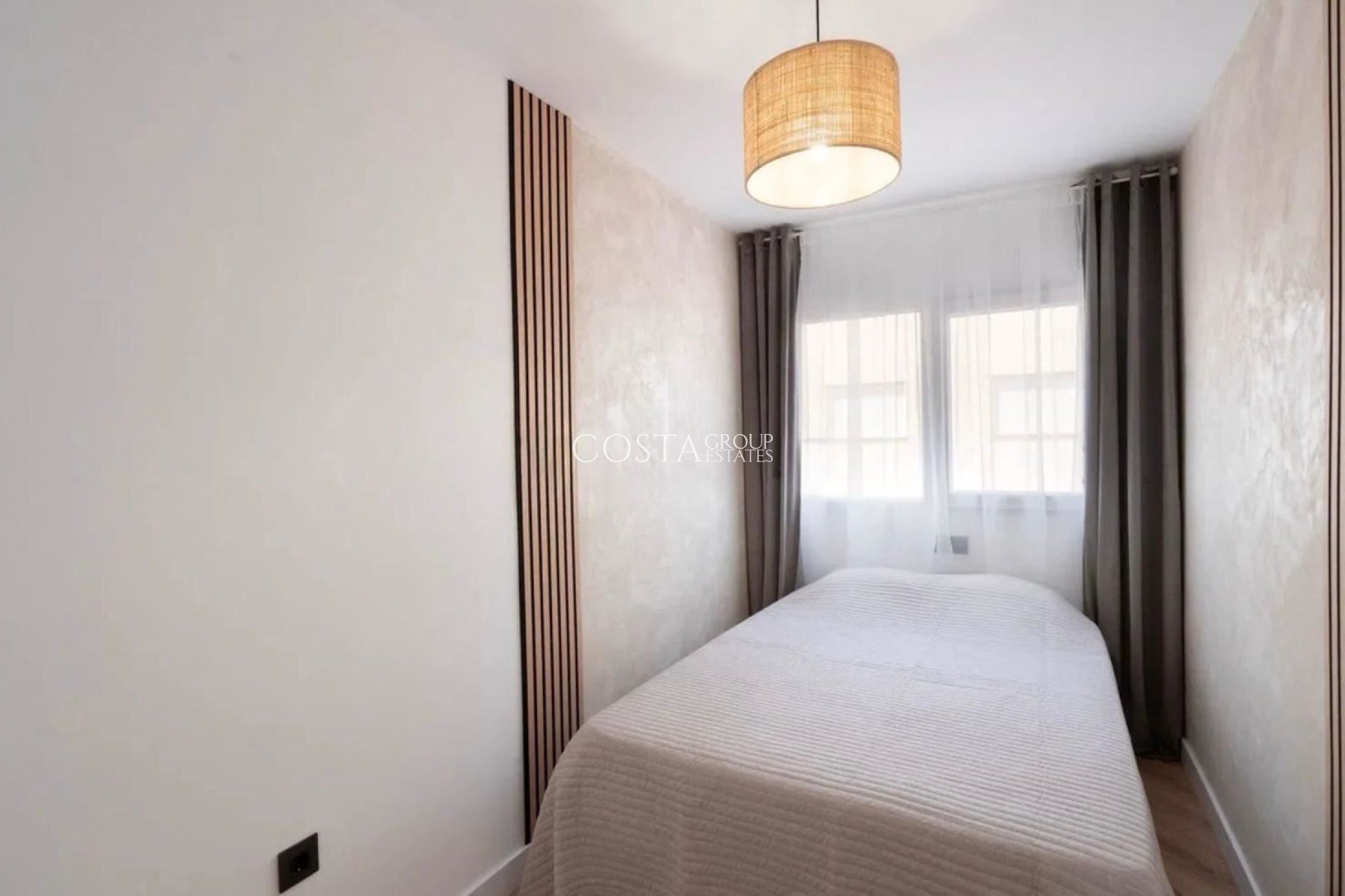 Herverkoop - Apartments -
Torrevieja - Torrevieja Centro