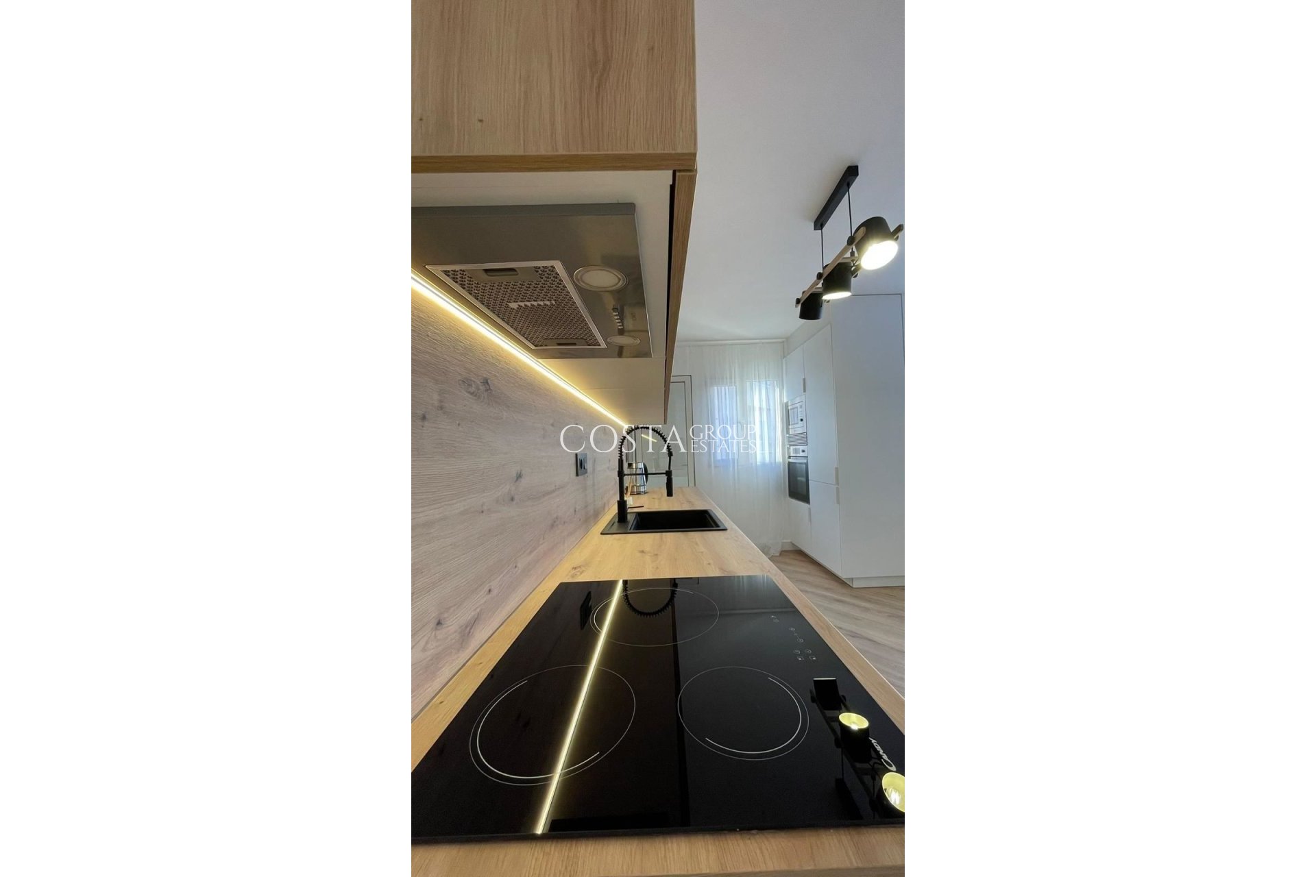 Herverkoop - Apartments -
Torrevieja - Torrevieja Centro