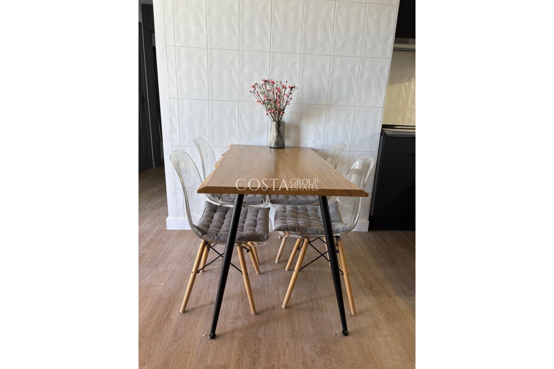 Herverkoop - Apartments -
Torrevieja - Torrevieja Centro