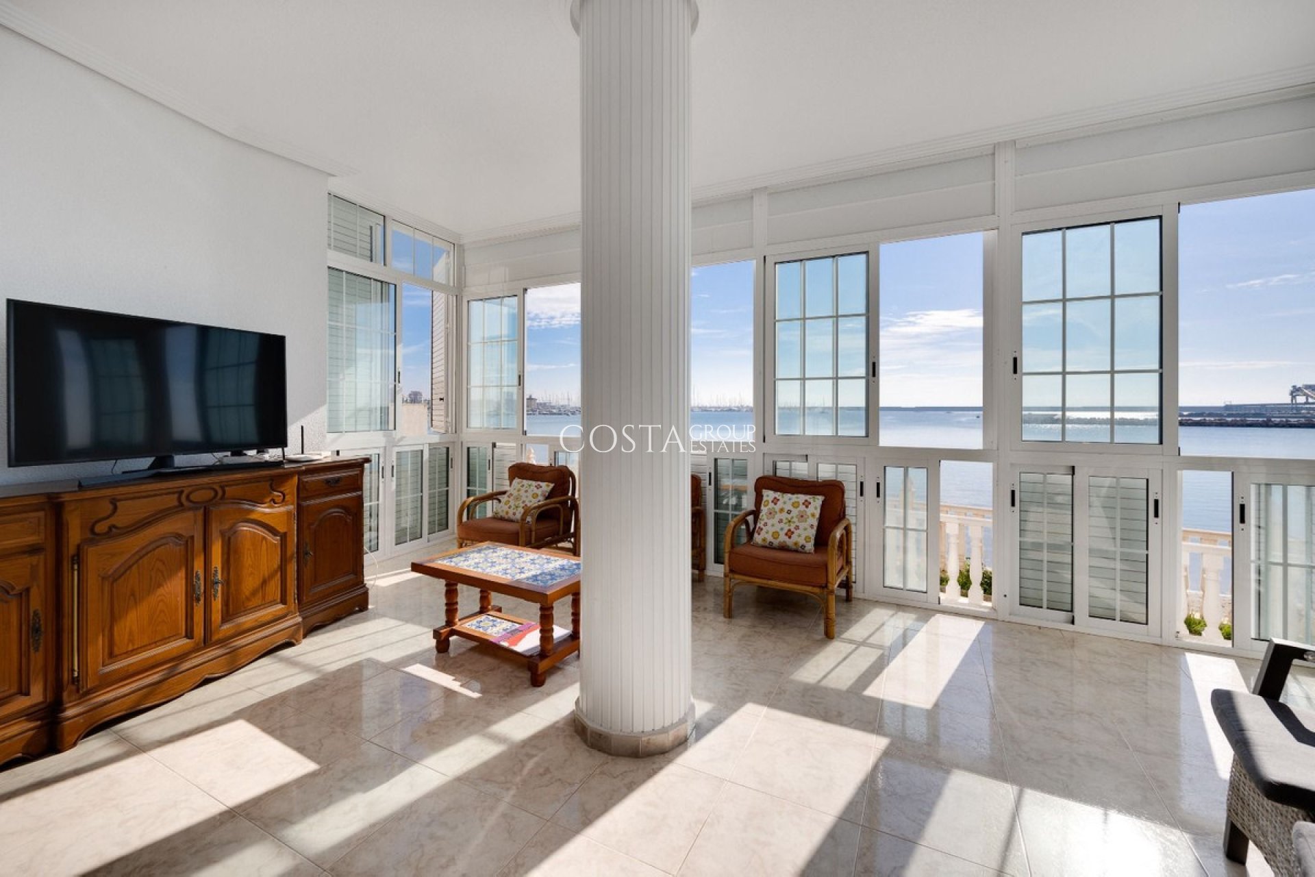 Herverkoop - Apartments -
Torrevieja - Torrevieja Centro