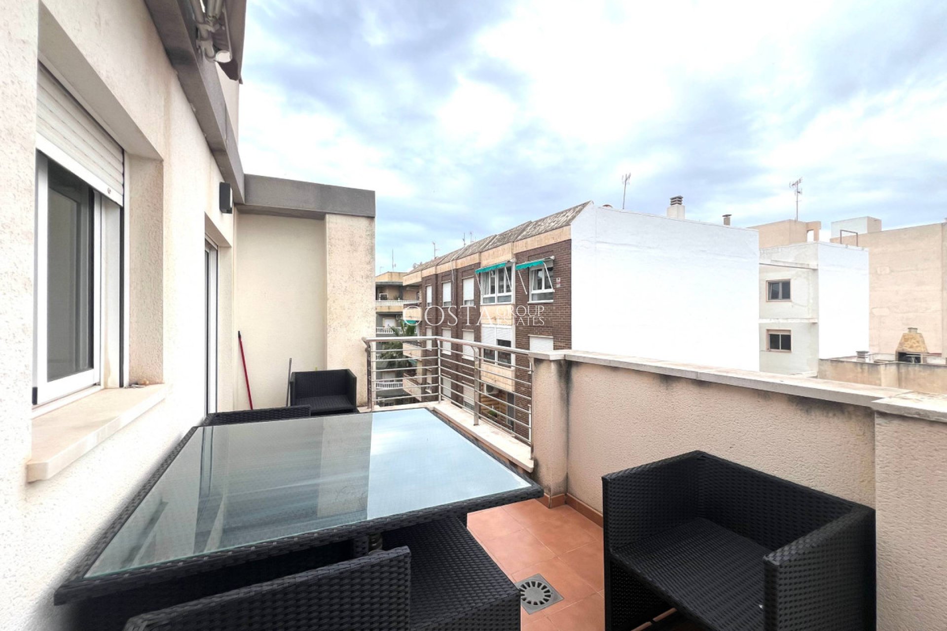 Herverkoop - Apartments -
Torrevieja - Torrevieja Centro