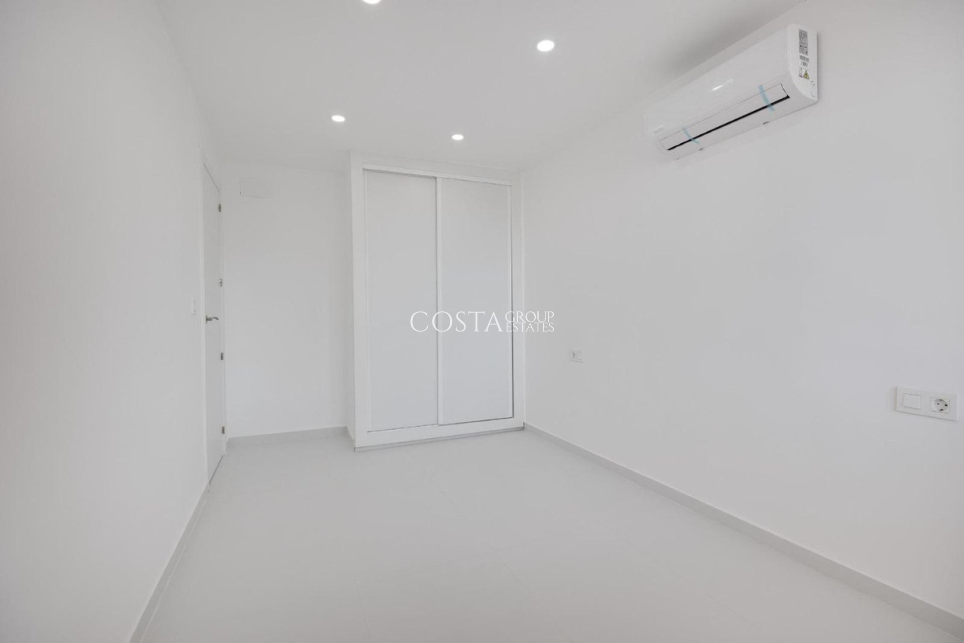 Herverkoop - Apartments -
Torrevieja - Torrevieja Centro