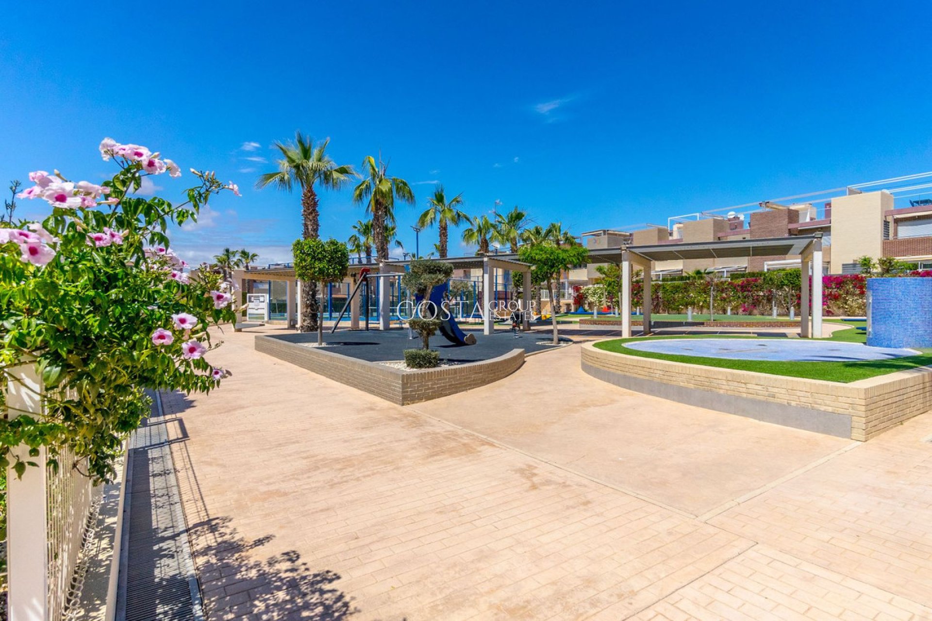 Herverkoop - Apartments -
Torrevieja - Torrevieja Centro