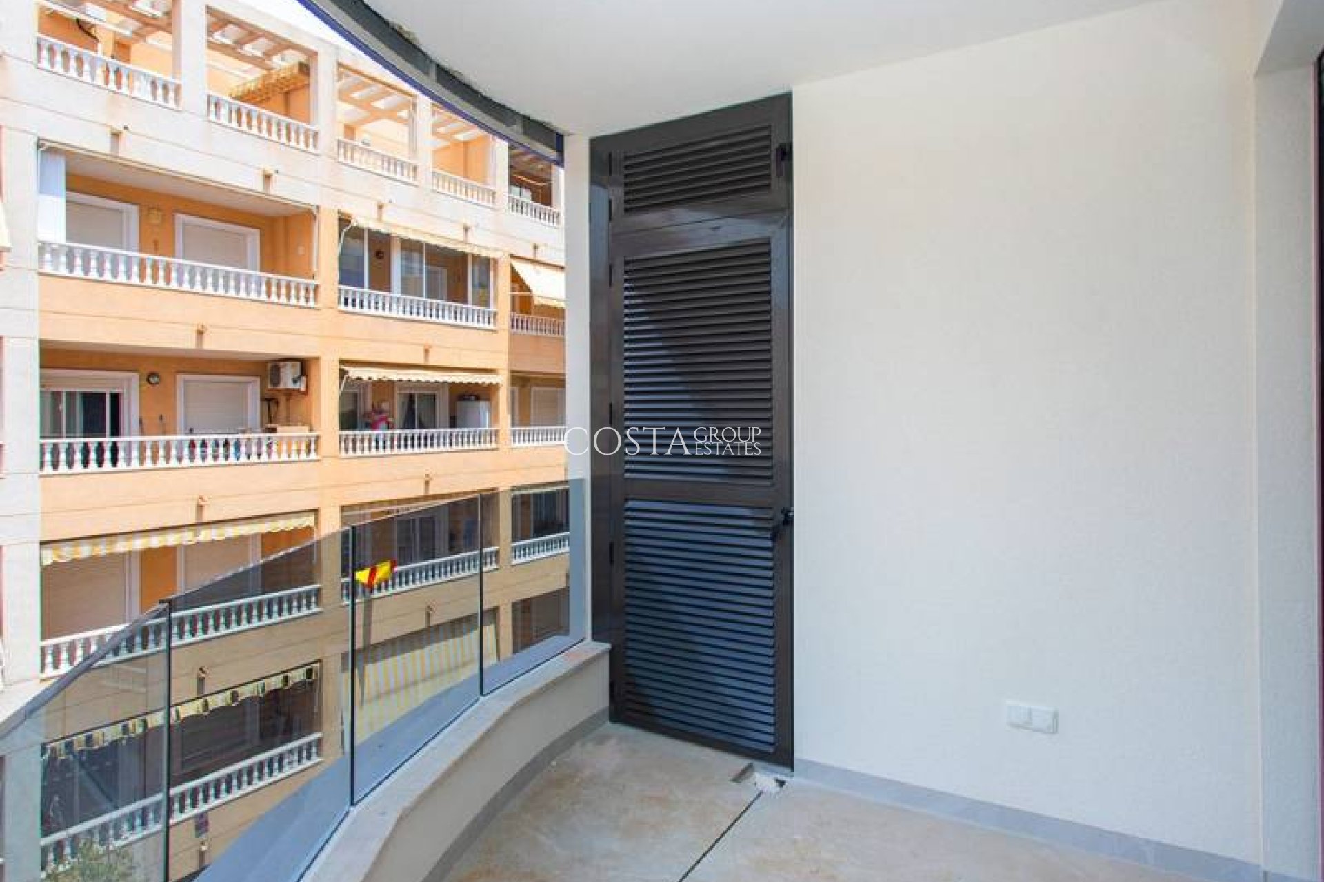 Herverkoop - Apartments -
Torrevieja