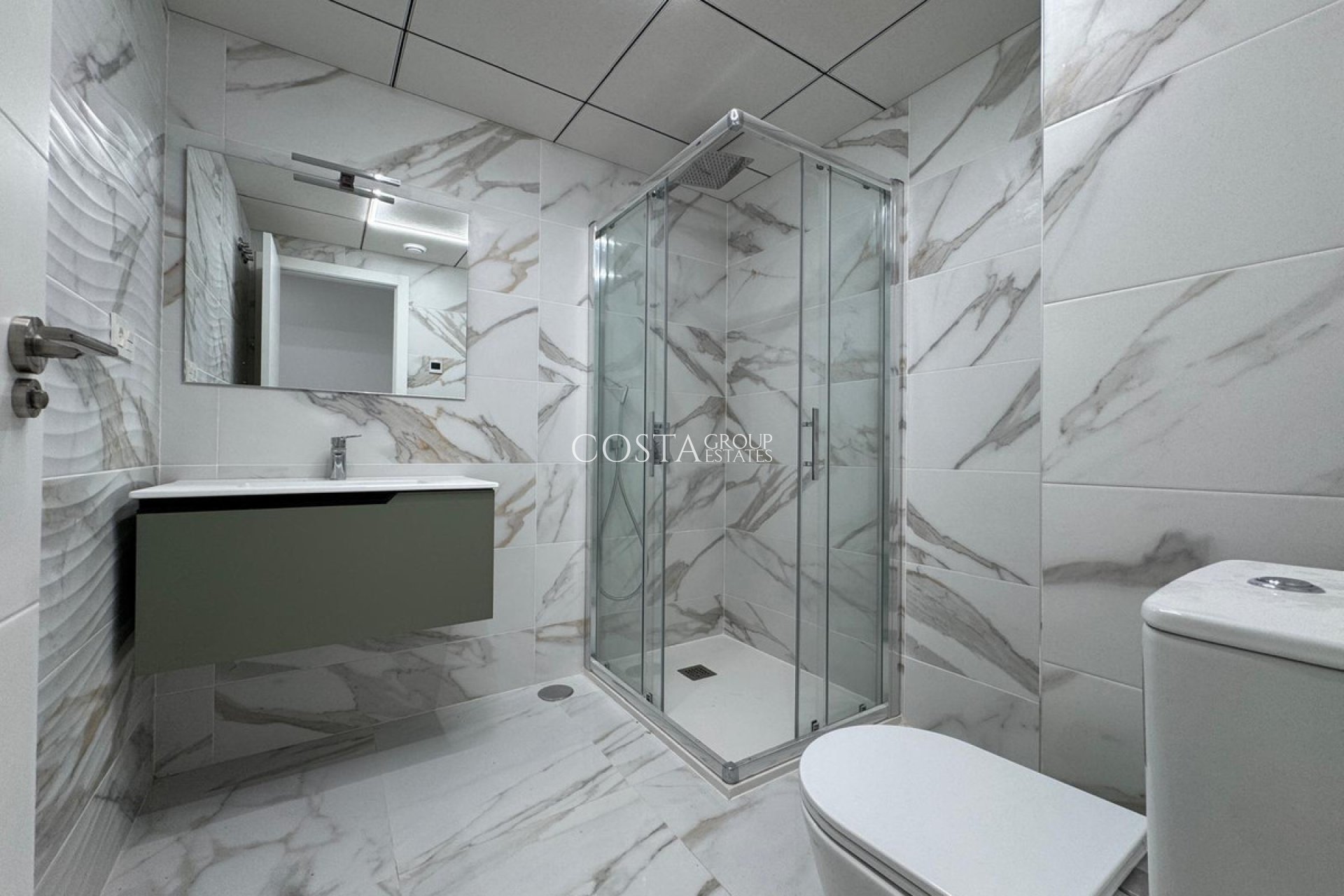 Herverkoop - Apartments -
Torrevieja