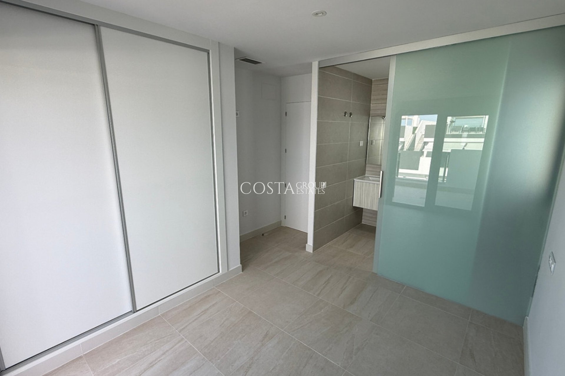 Herverkoop - Apartments -
Torrevieja