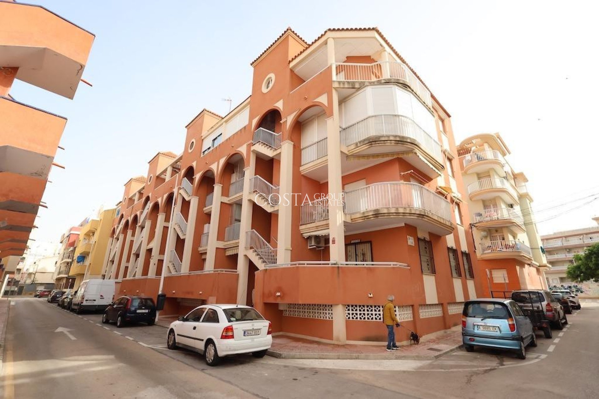 Herverkoop - Apartments -
Torrevieja