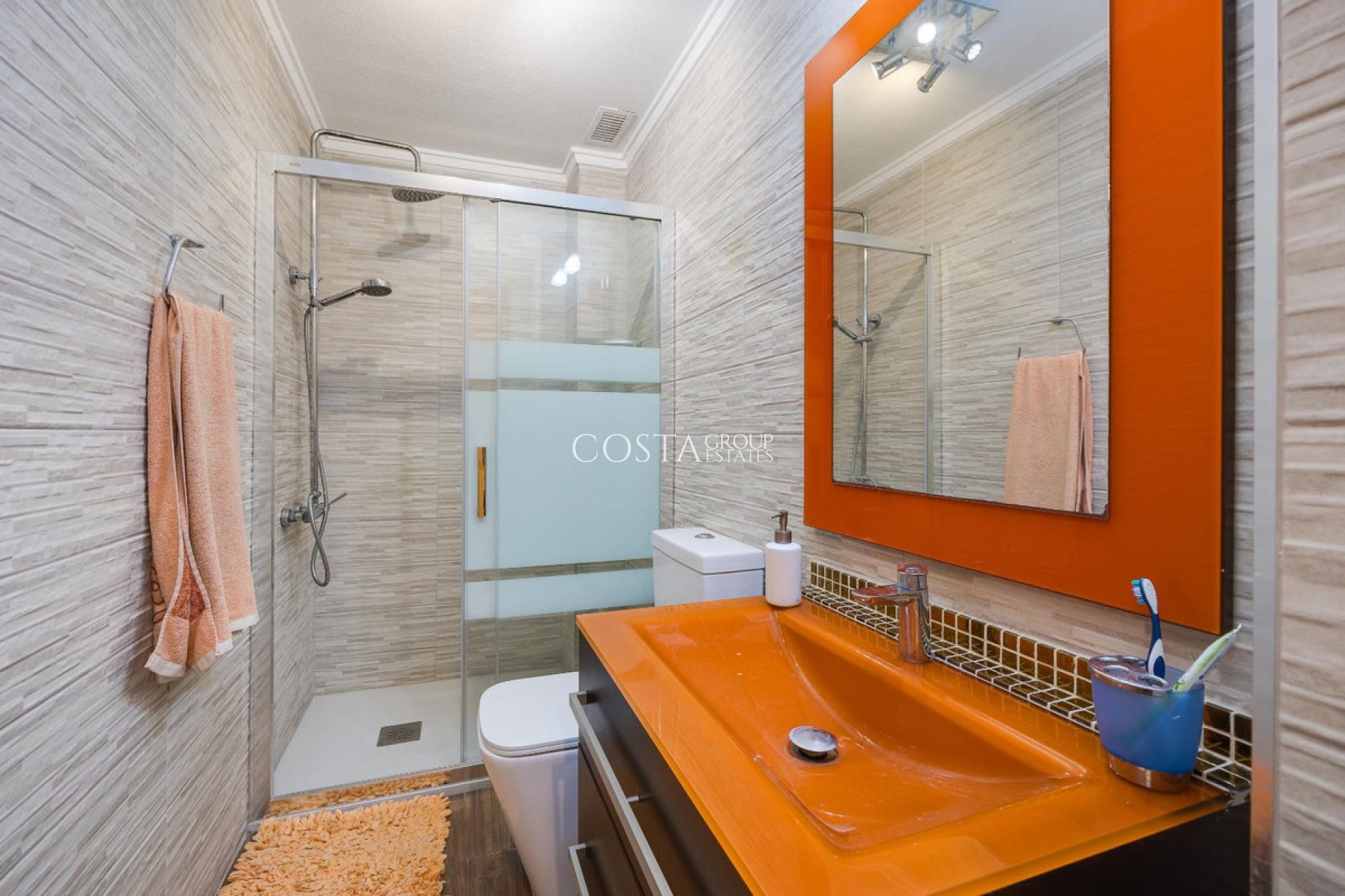 Herverkoop - Apartments -
Torrevieja