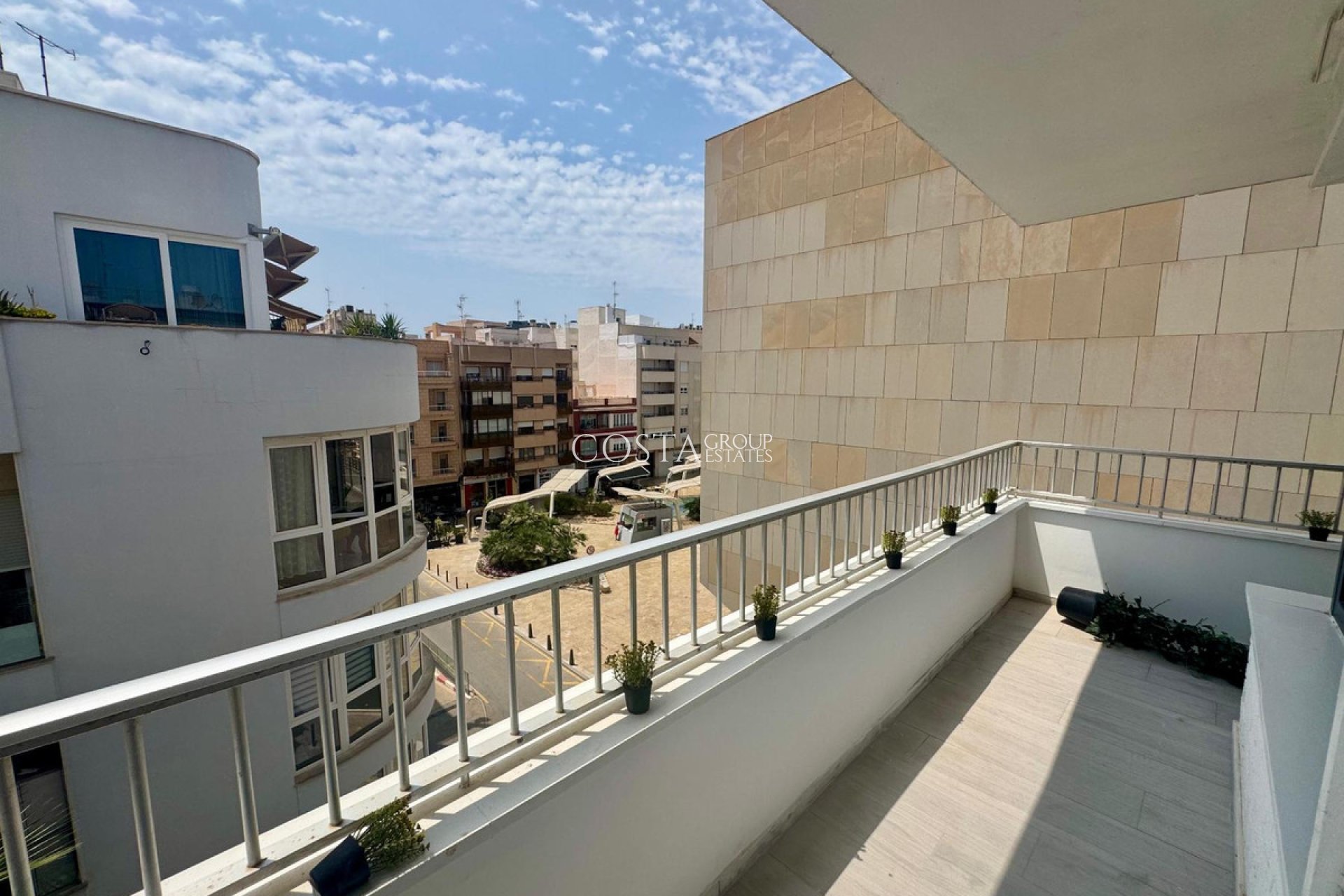 Herverkoop - Apartments -
Torrevieja