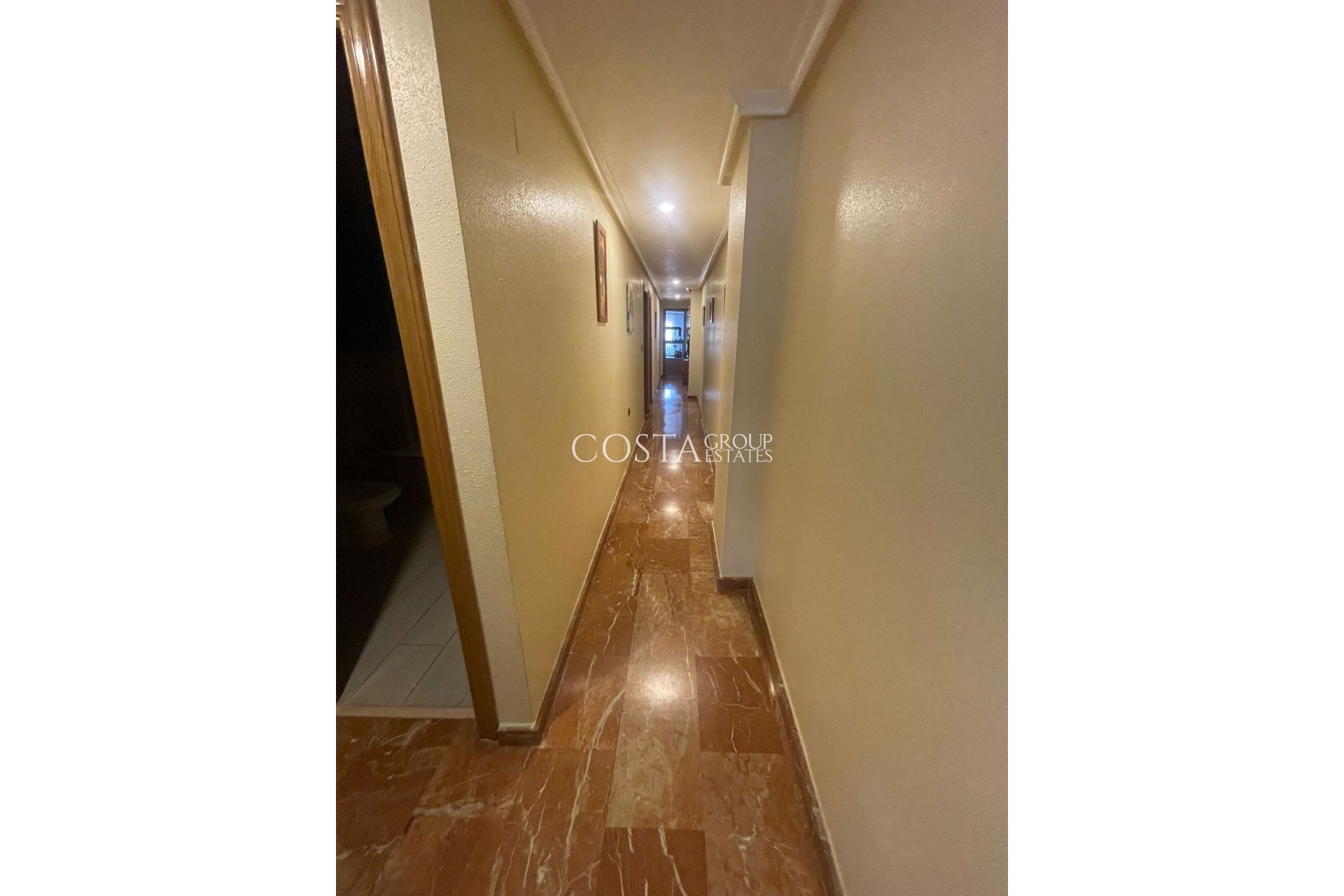 Herverkoop - Apartments -
Torrevieja