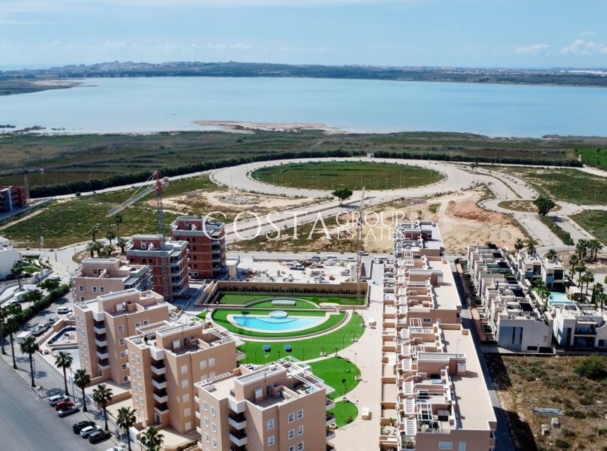 Herverkoop - Apartments -
Urbanización El Raso